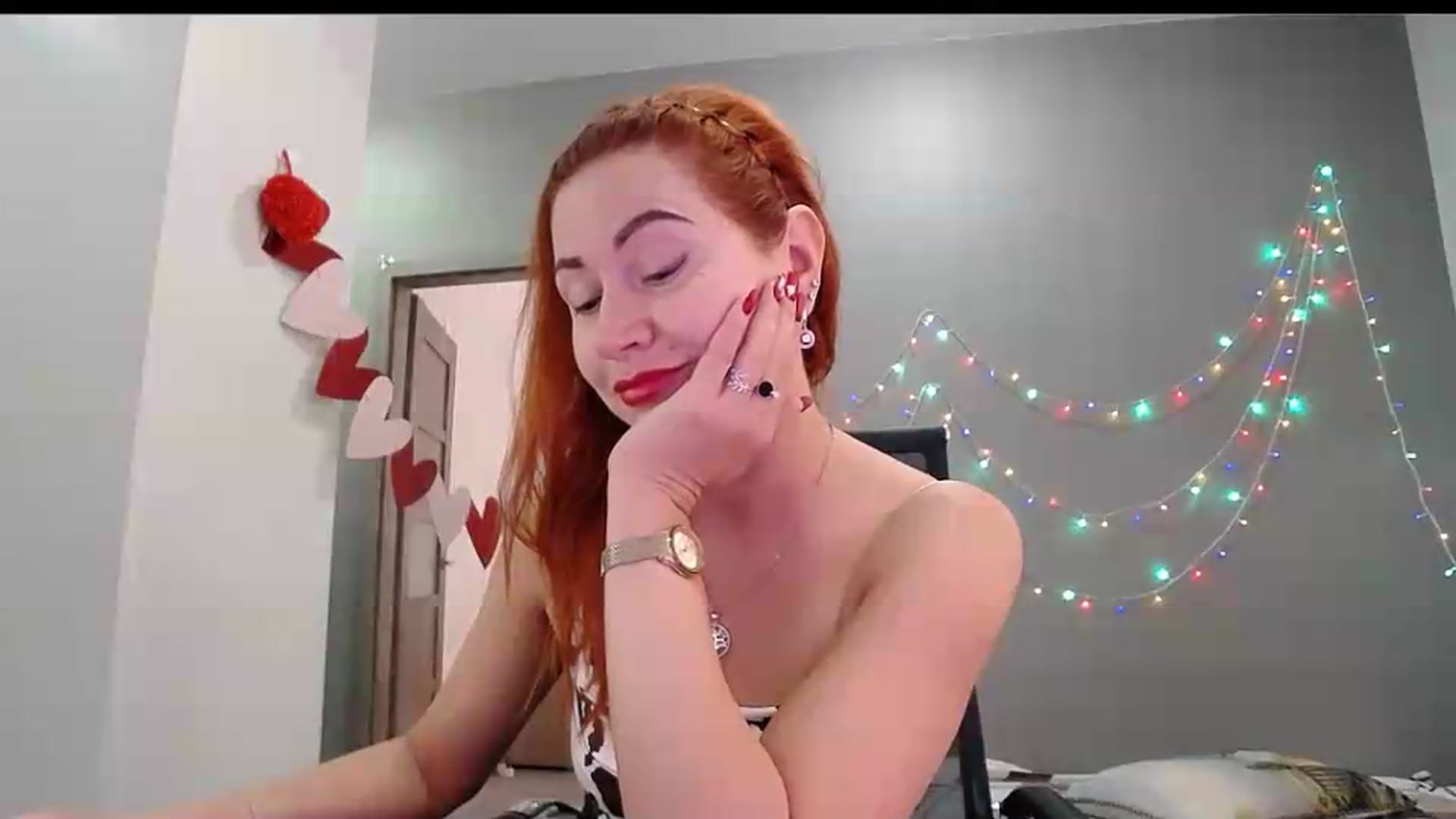Gallery image thumbnail from XeniaMilf's myfreecams stream on, 09/20/2026, 13:56 image 4 of 20