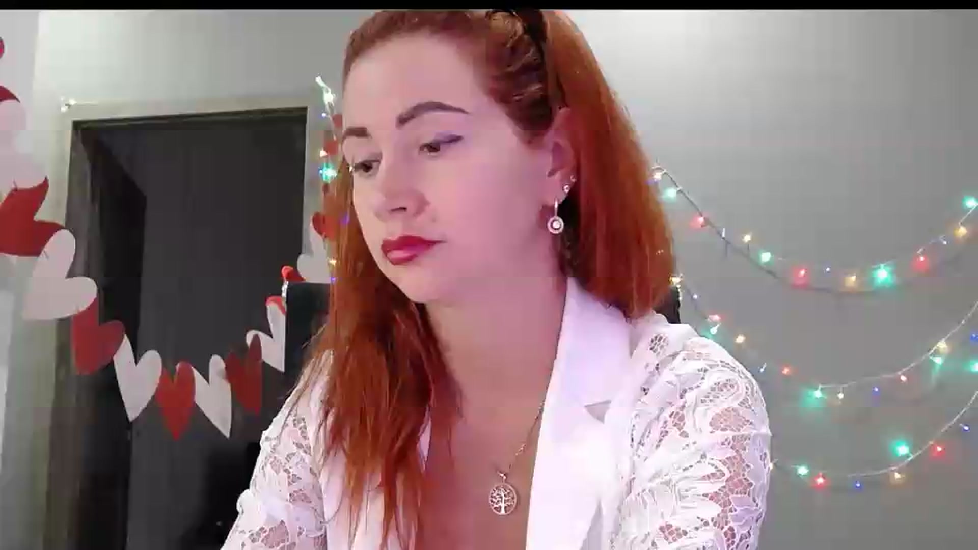 Gallery image thumbnail from XeniaMilf's myfreecams stream on, 09/20/2026, 15:12 image 17 of 20
