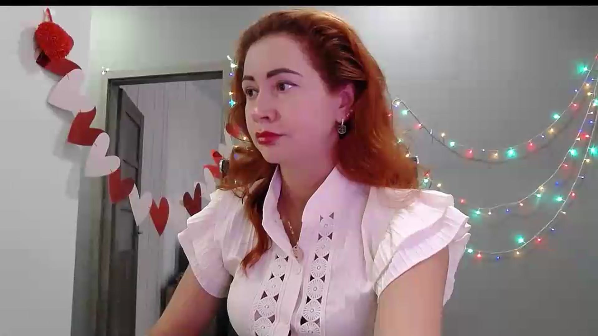 Gallery image thumbnail from XeniaMilf's myfreecams stream on, 09/21/2026, 11:28 image 8 of 20