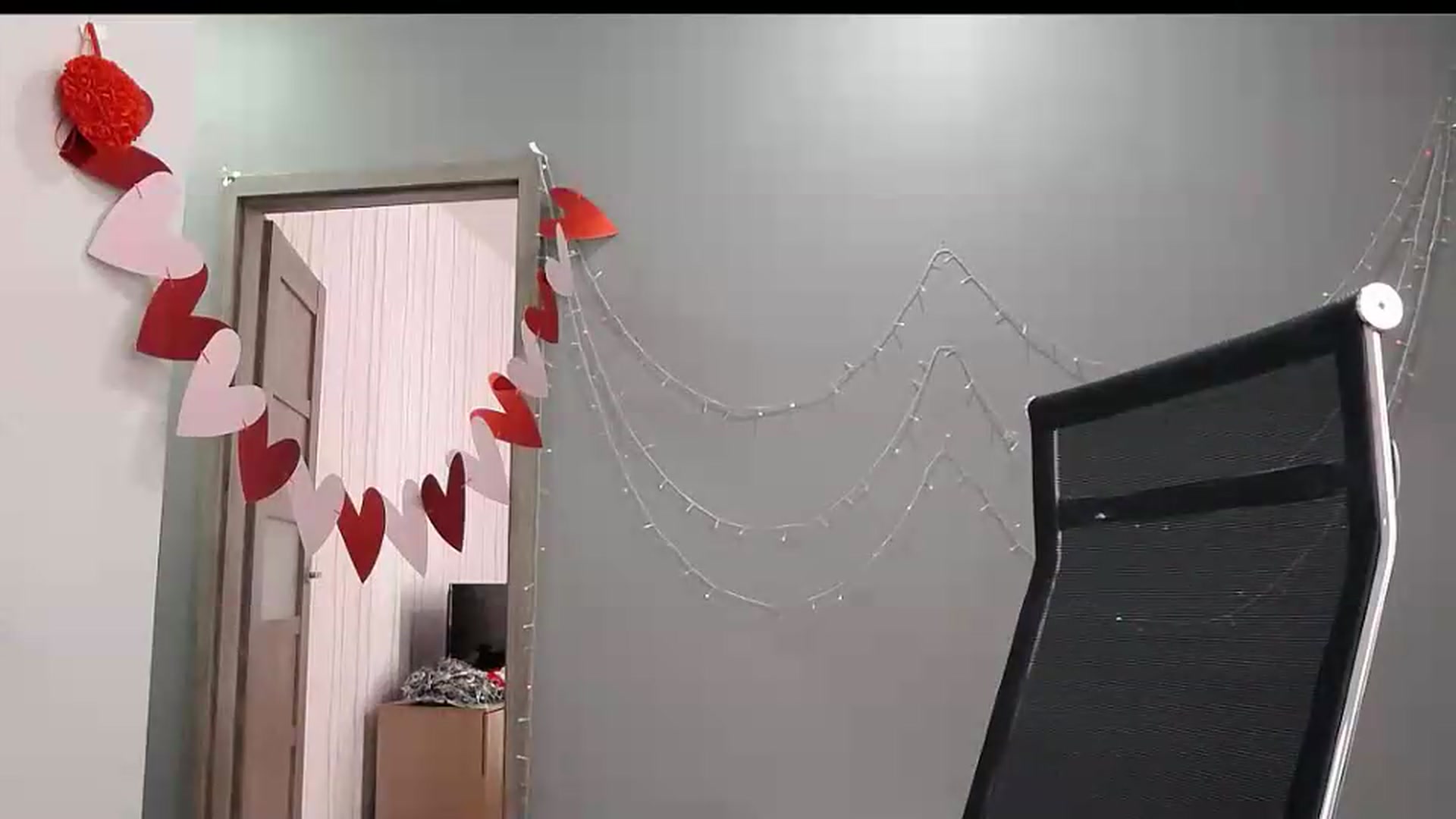 Gallery image thumbnail from XeniaMilf's myfreecams stream on, 09/21/2026, 14:41 image 2 of 20