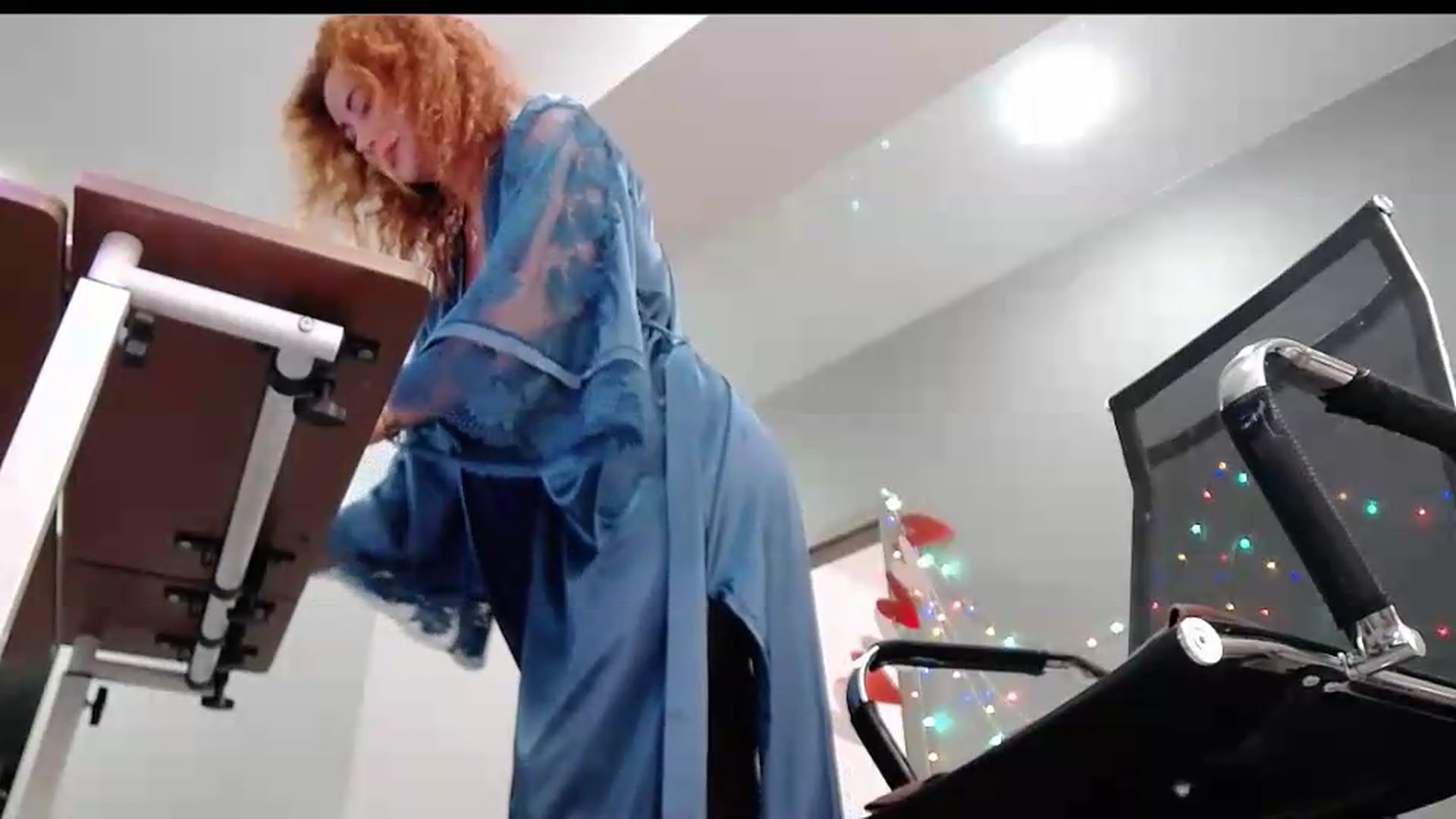 Gallery image thumbnail from XeniaMilf's myfreecams stream on, 09/22/2026, 13:10 image 14 of 20