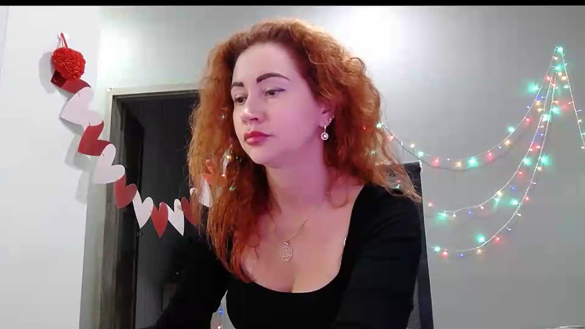 Gallery image thumbnail from XeniaMilf's myfreecams stream on, 09/22/2026, 15:33 image 18 of 20