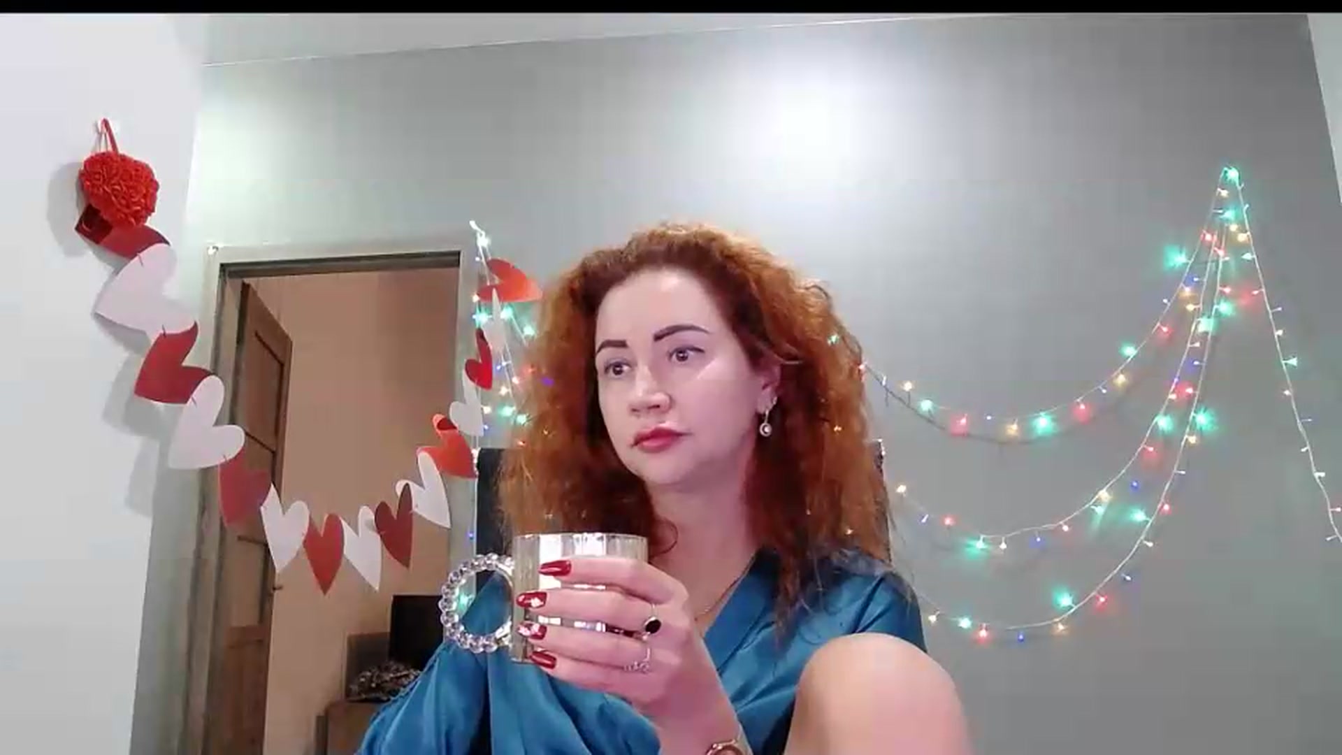 Gallery image thumbnail from XeniaMilf's myfreecams stream on, 09/22/2026, 15:33 image 14 of 20