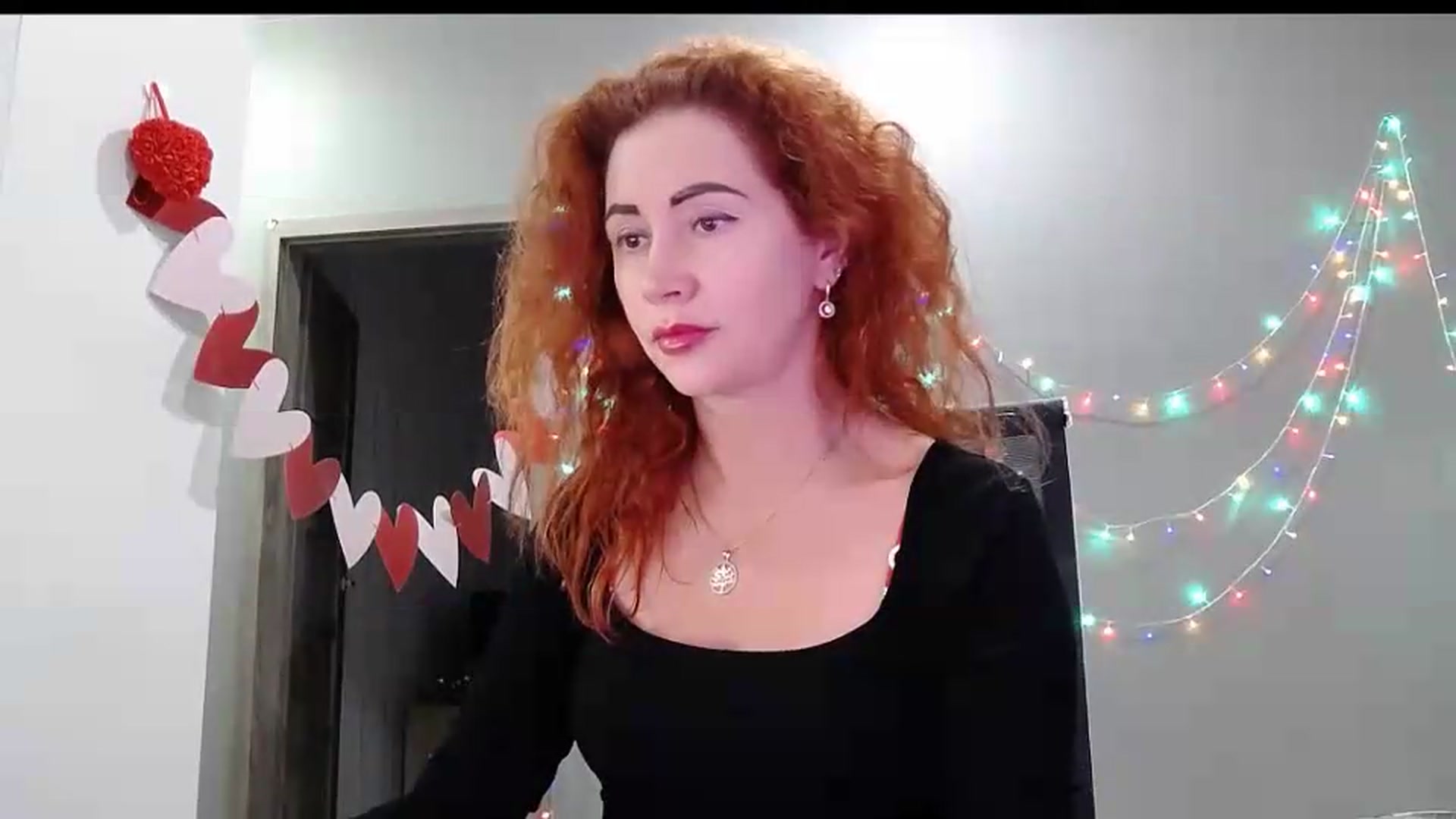 Gallery image thumbnail from XeniaMilf's myfreecams stream on, 09/22/2026, 15:33 image 17 of 20