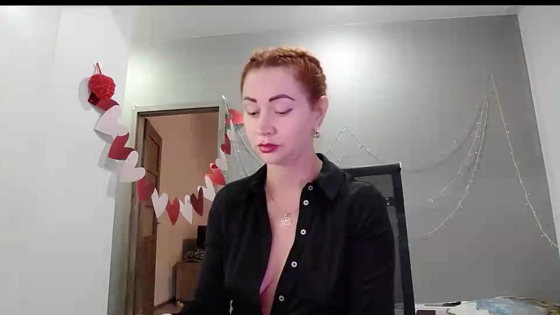 Gallery image thumbnail from XeniaMilf's myfreecams stream on, 09/23/2026, 15:29 image 6 of 20