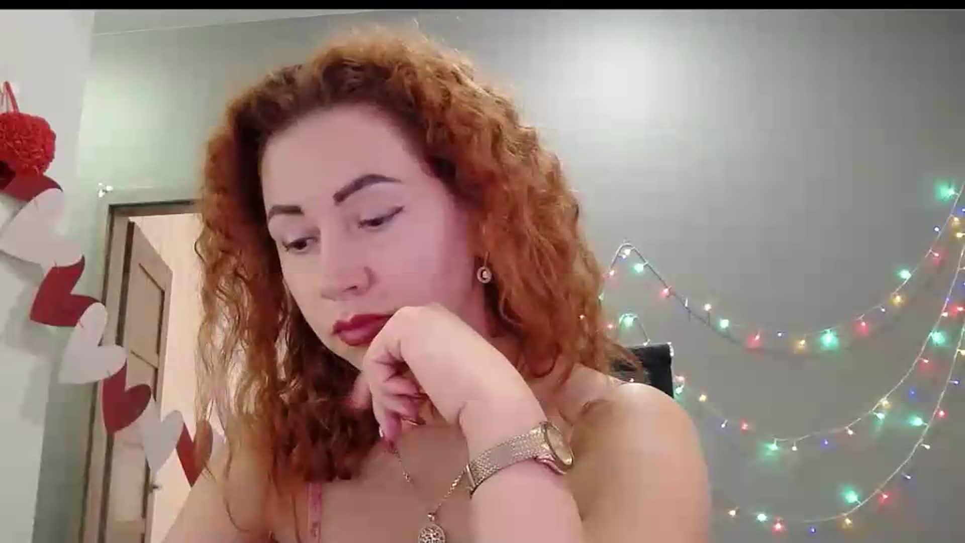 Gallery image thumbnail from XeniaMilf's myfreecams stream on, 09/29/2026, 14:03 image 10 of 20