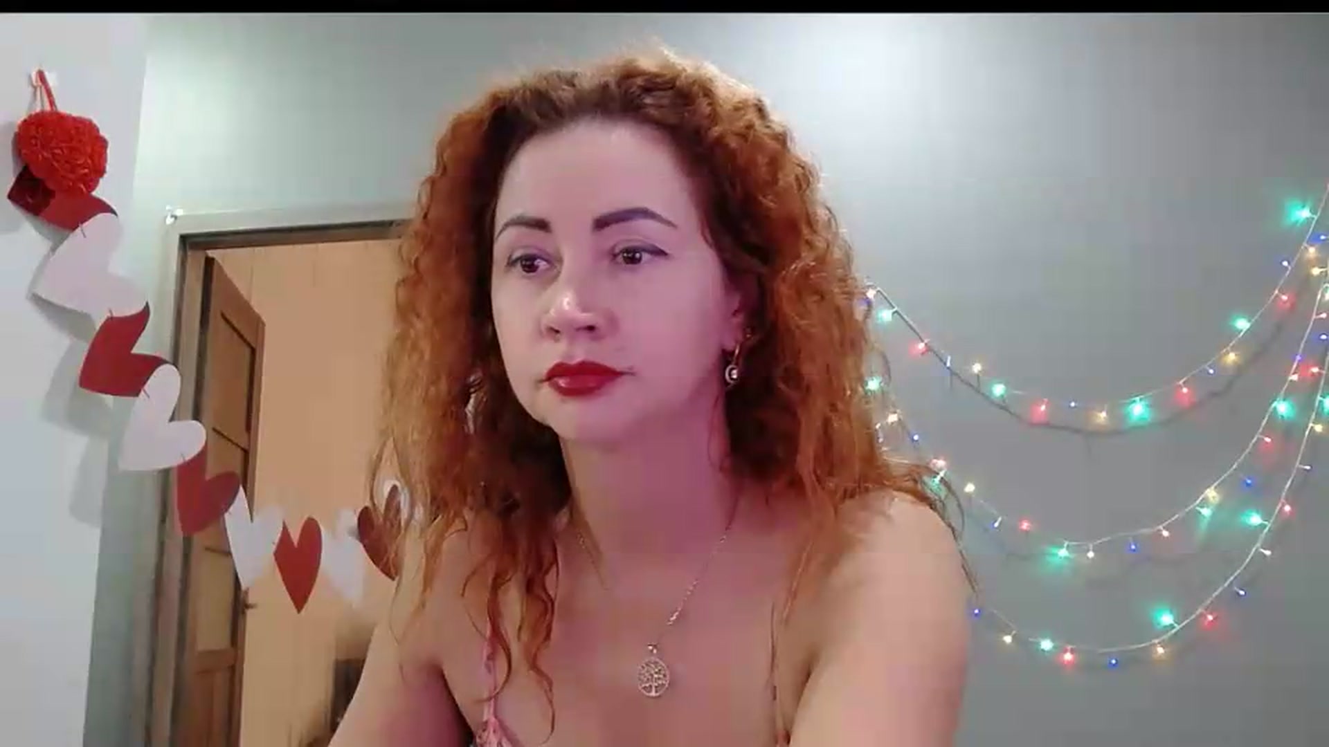 Gallery image thumbnail from XeniaMilf's myfreecams stream on, 09/29/2026, 15:00 image 12 of 20