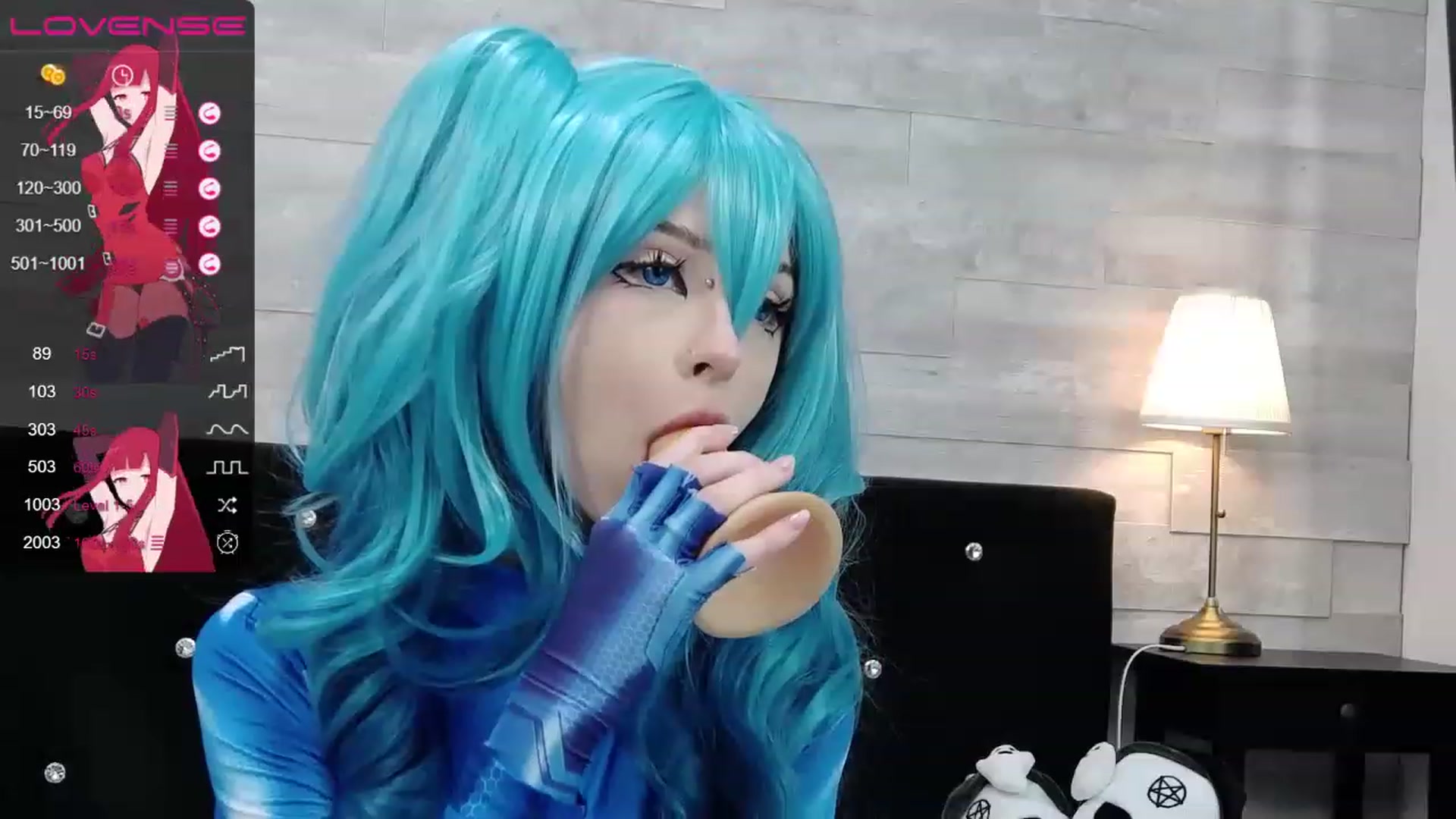 Gallery image thumbnail from Xenomy's myfreecams stream on, 04/27/2023, 11:15 image 18 of 20