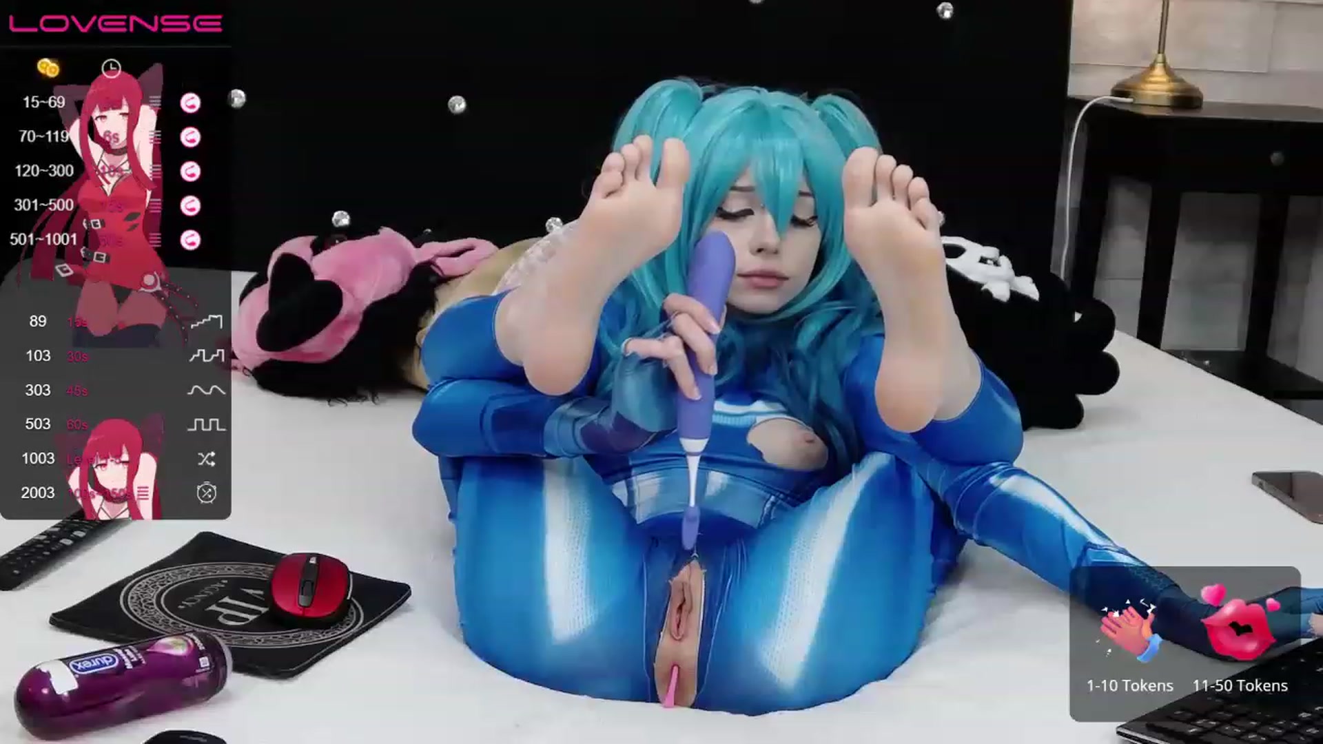 Gallery image thumbnail from Xenomy's myfreecams stream on, 04/27/2023, 13:11 image 14 of 20