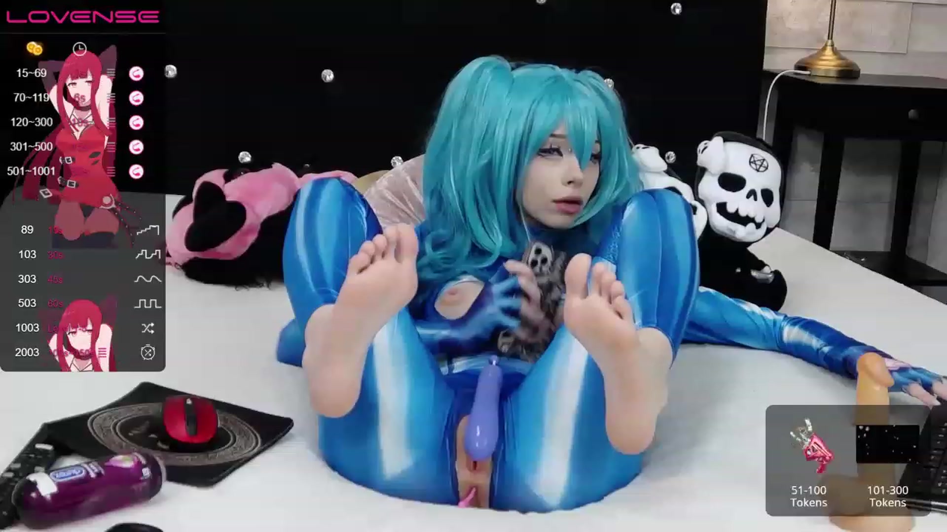 Gallery image thumbnail from Xenomy's myfreecams stream on, 04/27/2023, 13:11 image 7 of 20