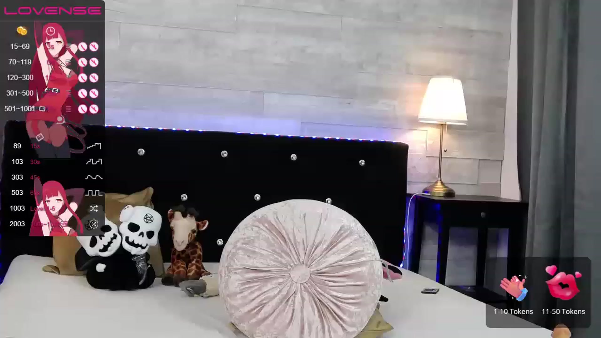 Gallery image thumbnail from Xenomy's myfreecams stream on, 04/29/2023, 10:04 image 3 of 20
