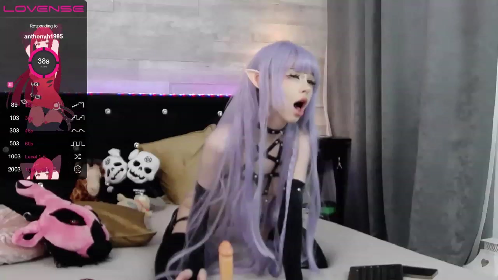 Gallery image thumbnail from Xenomy's myfreecams stream on, 05/01/2023, 09:12 image 12 of 20