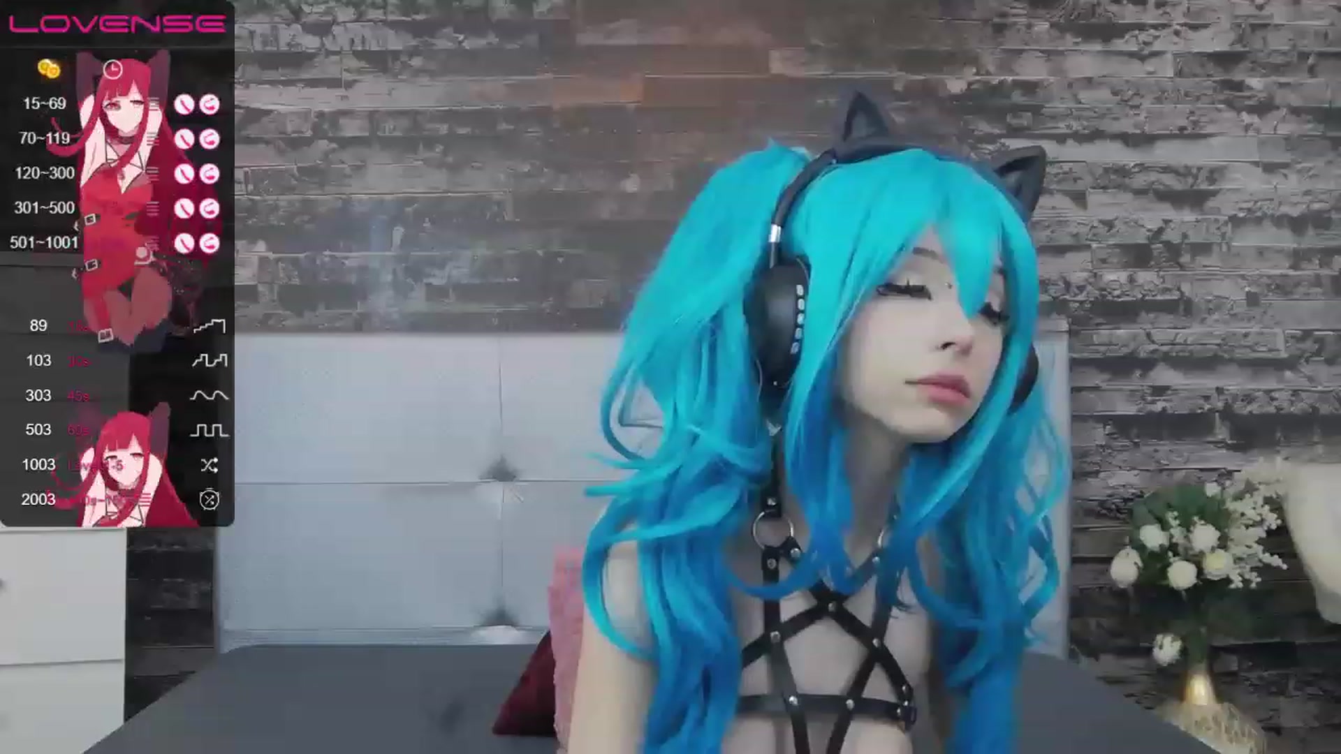 Gallery image thumbnail from Xenomy's myfreecams stream on, 05/06/2023, 11:13 image 17 of 20