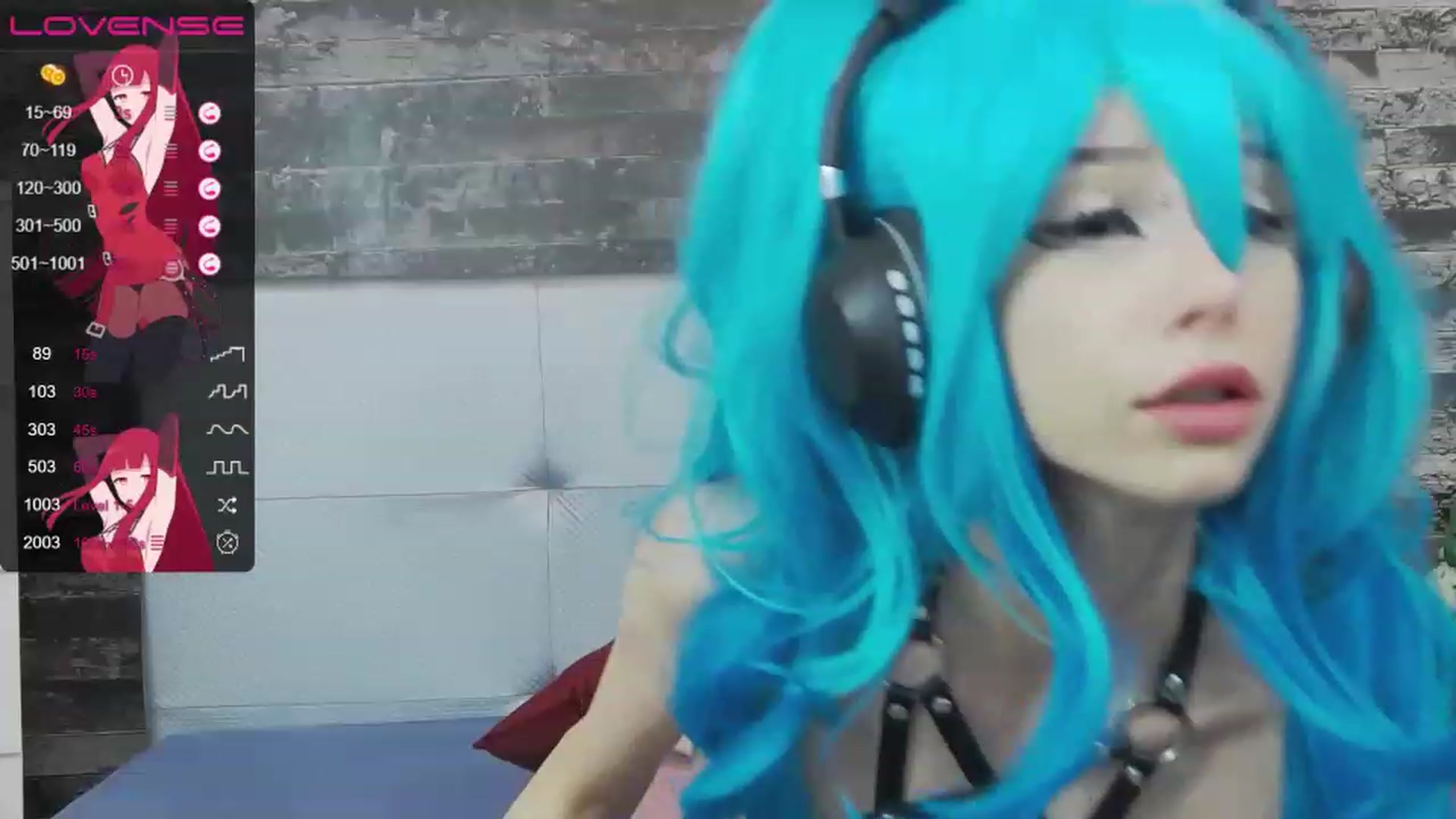Gallery image thumbnail from Xenomy's myfreecams stream on, 05/08/2023, 11:53 image 19 of 20