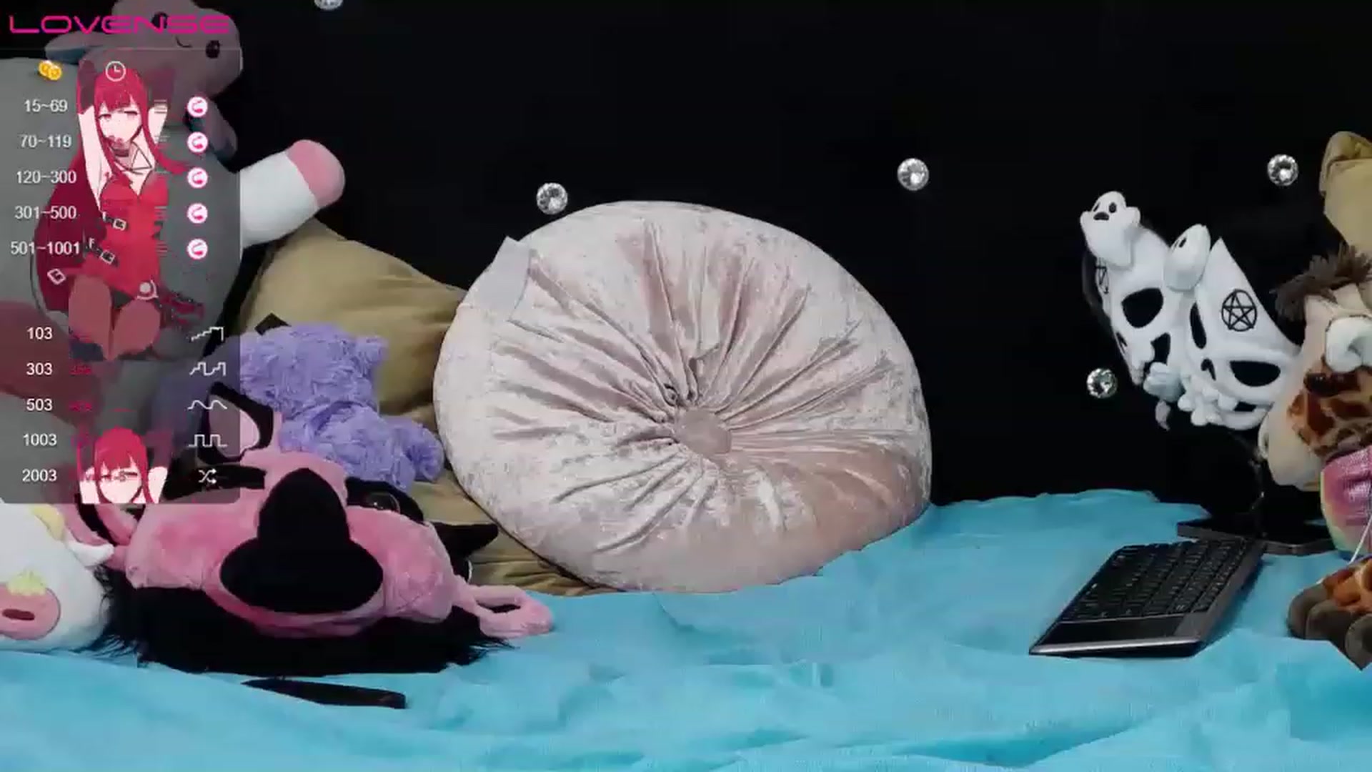 Gallery image thumbnail from Xenomy's myfreecams stream on, 05/20/2023, 09:19 image 6 of 20