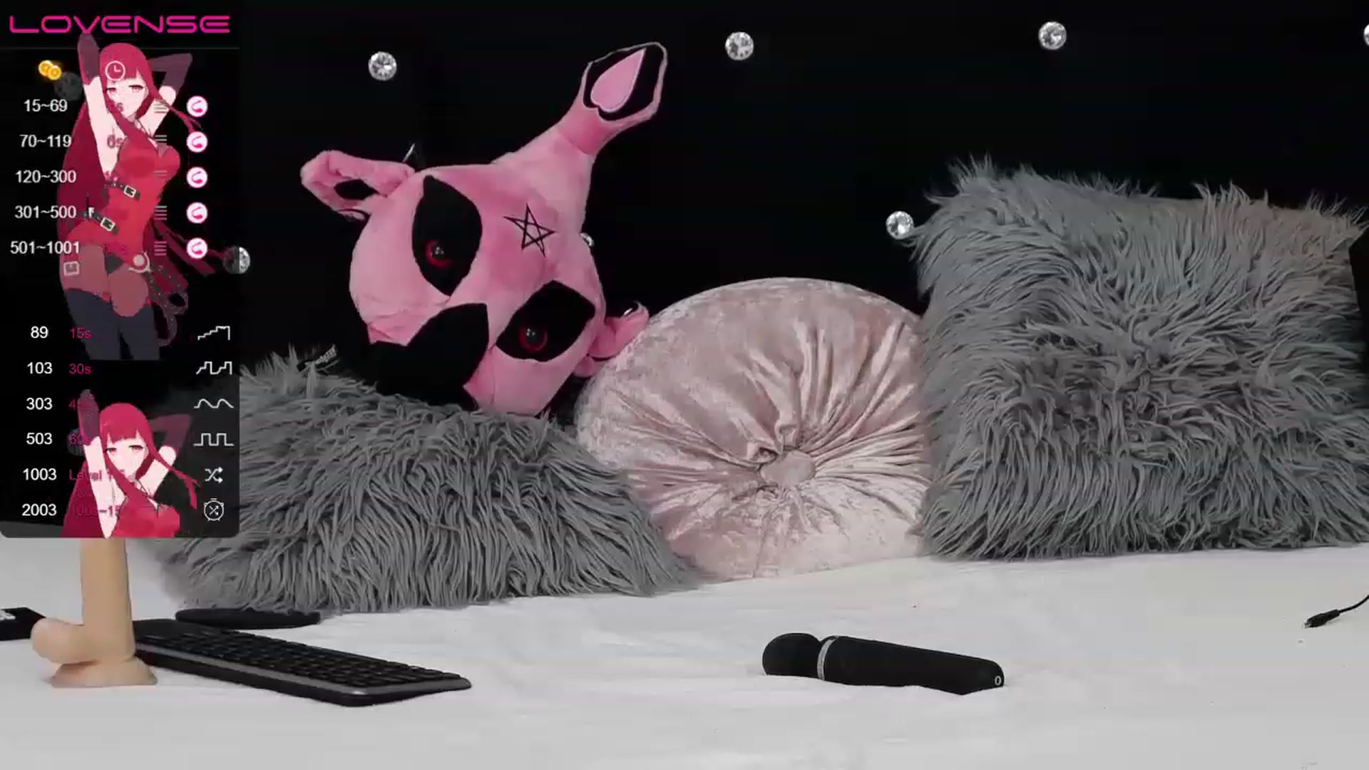 Gallery image thumbnail from Xenomy's myfreecams stream on, 05/30/2023, 12:18 image 10 of 20