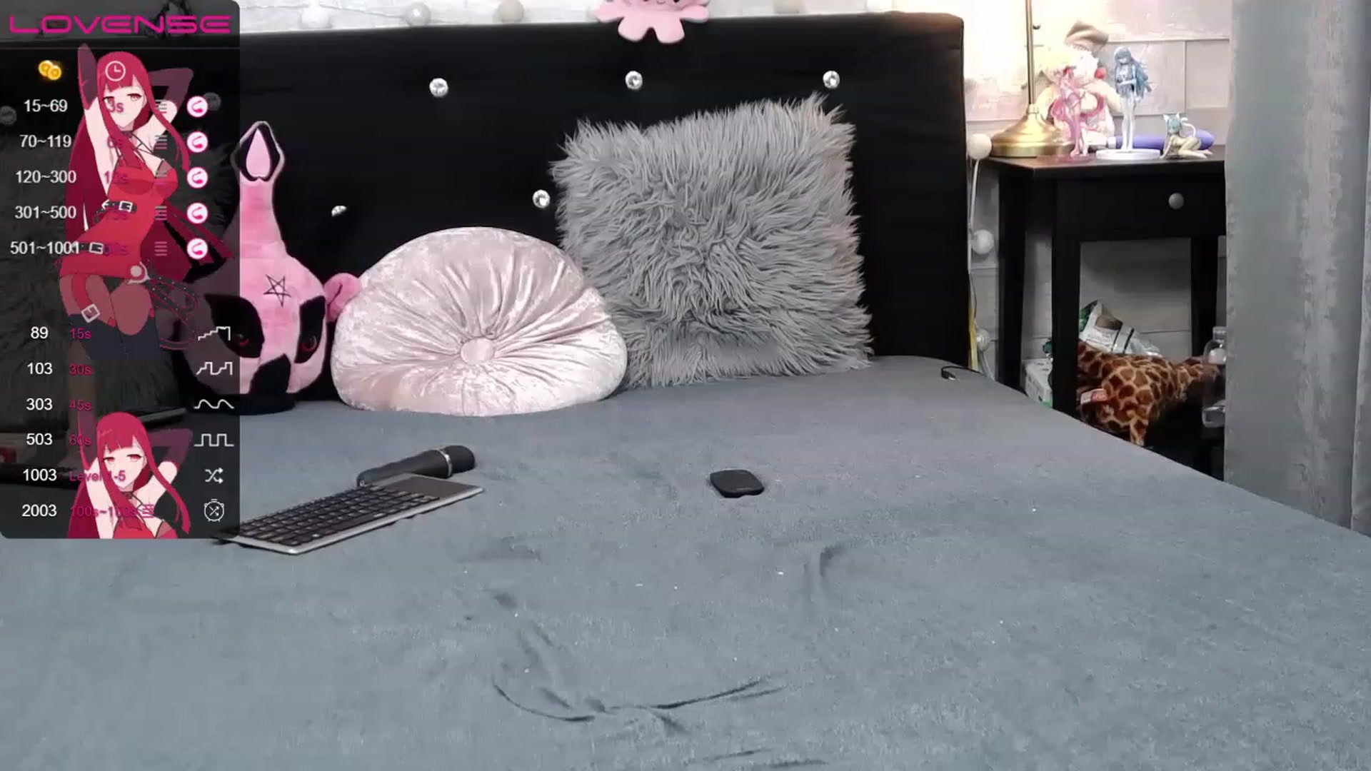 Gallery image thumbnail from Xenomy's myfreecams stream on, 05/31/2023, 10:38 image 7 of 20