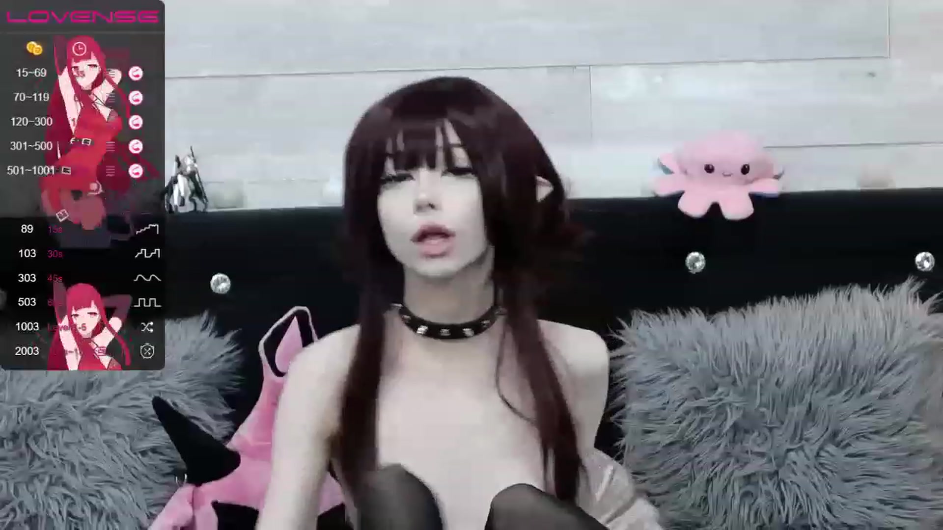 Gallery image thumbnail from Xenomy's myfreecams stream on, 05/31/2023, 10:38 image 14 of 20