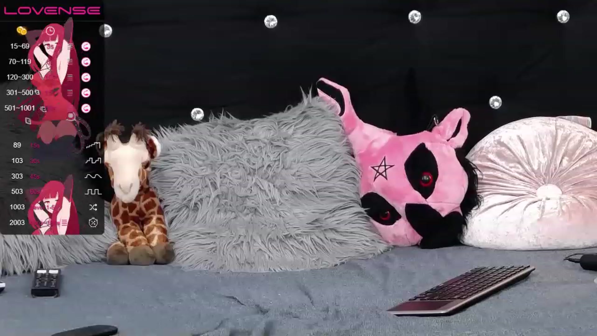 Gallery image thumbnail from Xenomy's myfreecams stream on, 06/01/2023, 10:55 image 17 of 20