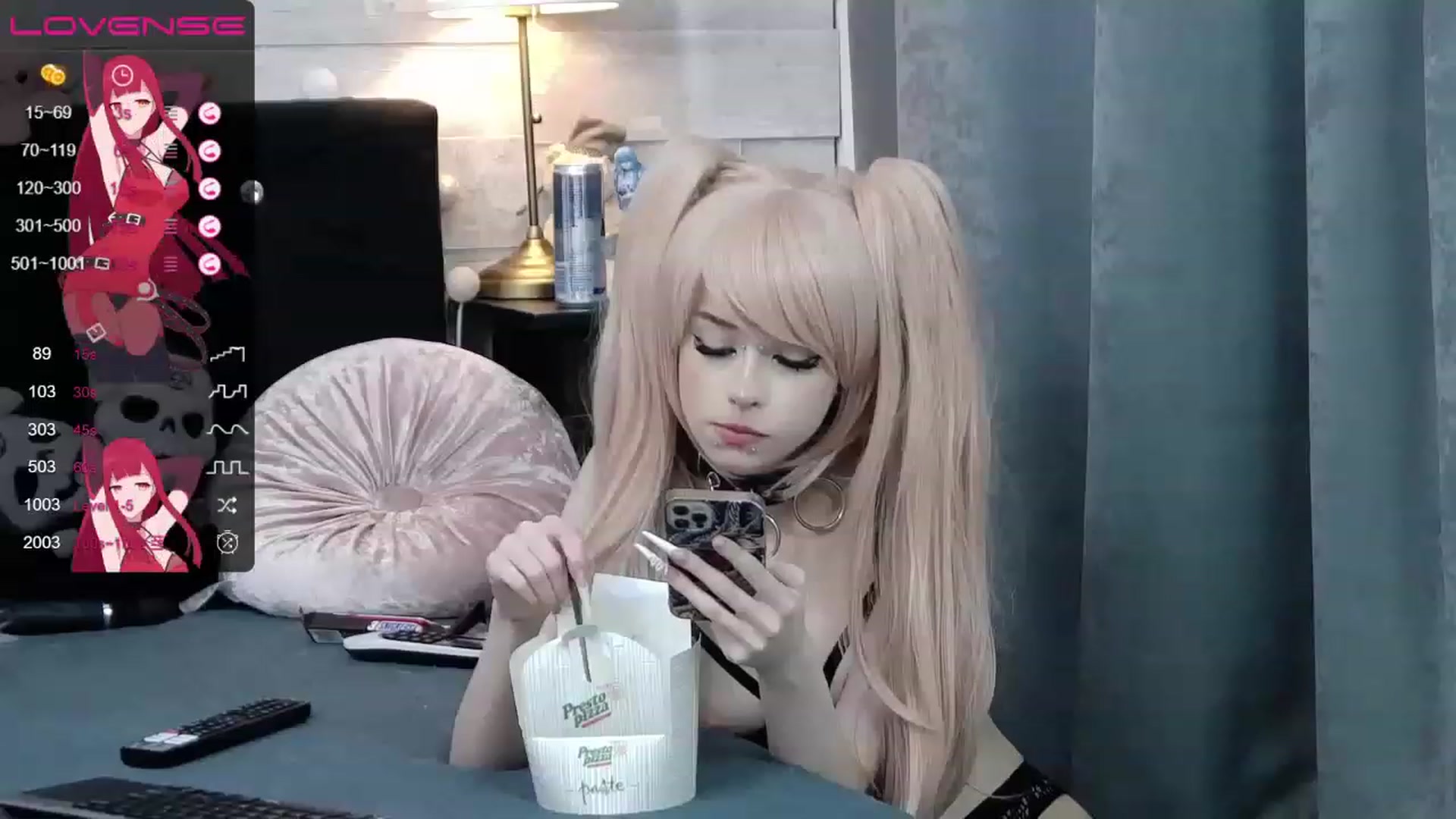 Gallery image thumbnail from Xenomy's myfreecams stream on, 06/11/2023, 10:04 image 15 of 20
