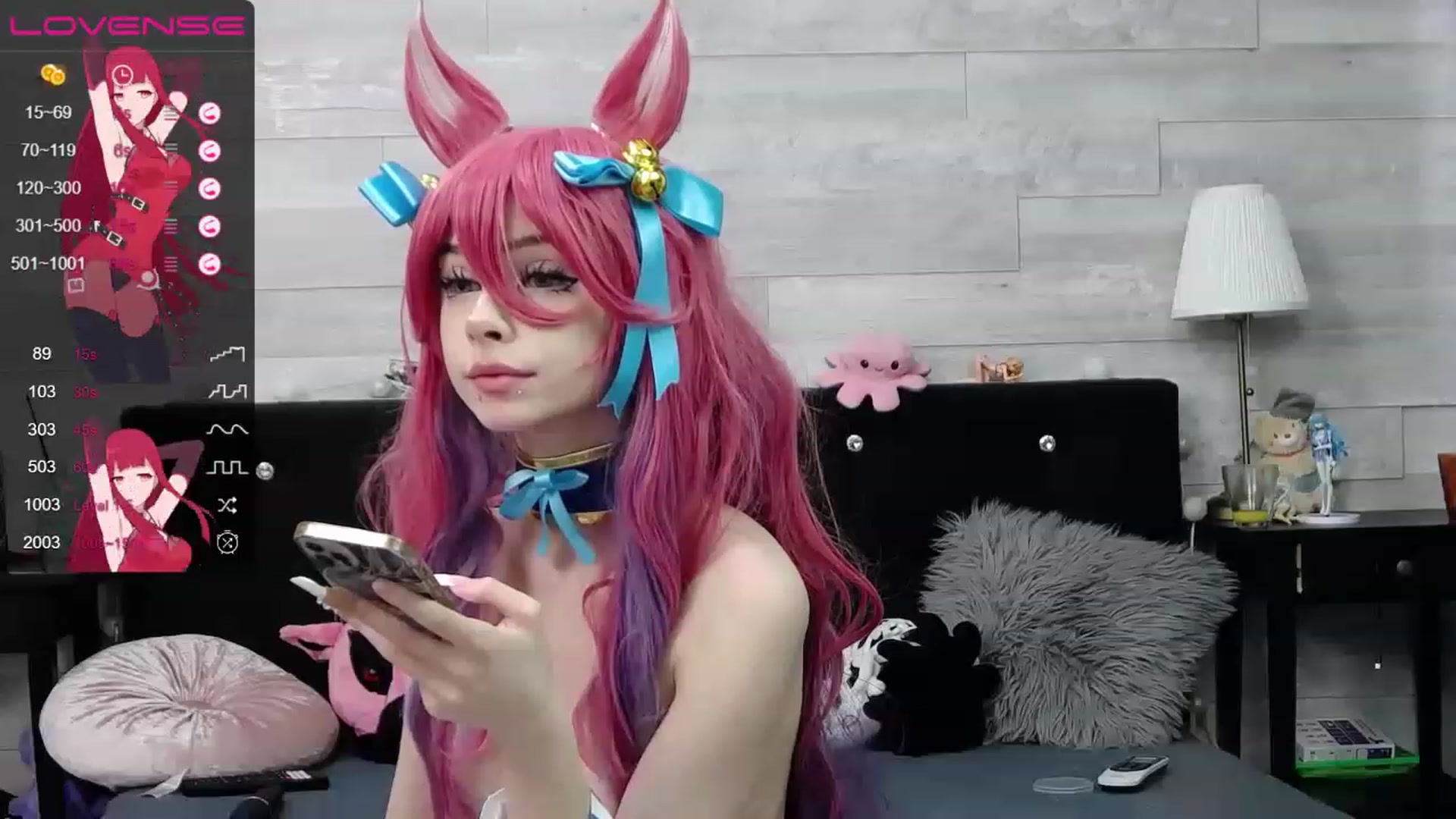 Gallery image thumbnail from Xenomy's myfreecams stream on, 06/15/2023, 09:35 image 12 of 20