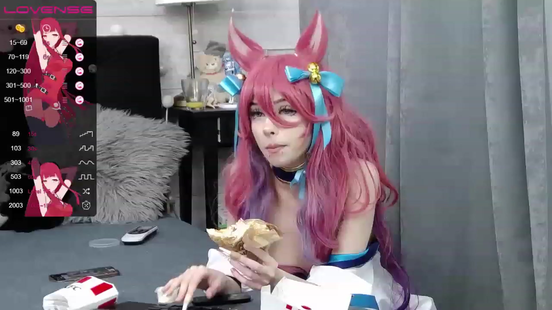 Gallery image thumbnail from Xenomy's myfreecams stream on, 06/15/2023, 09:35 image 10 of 20