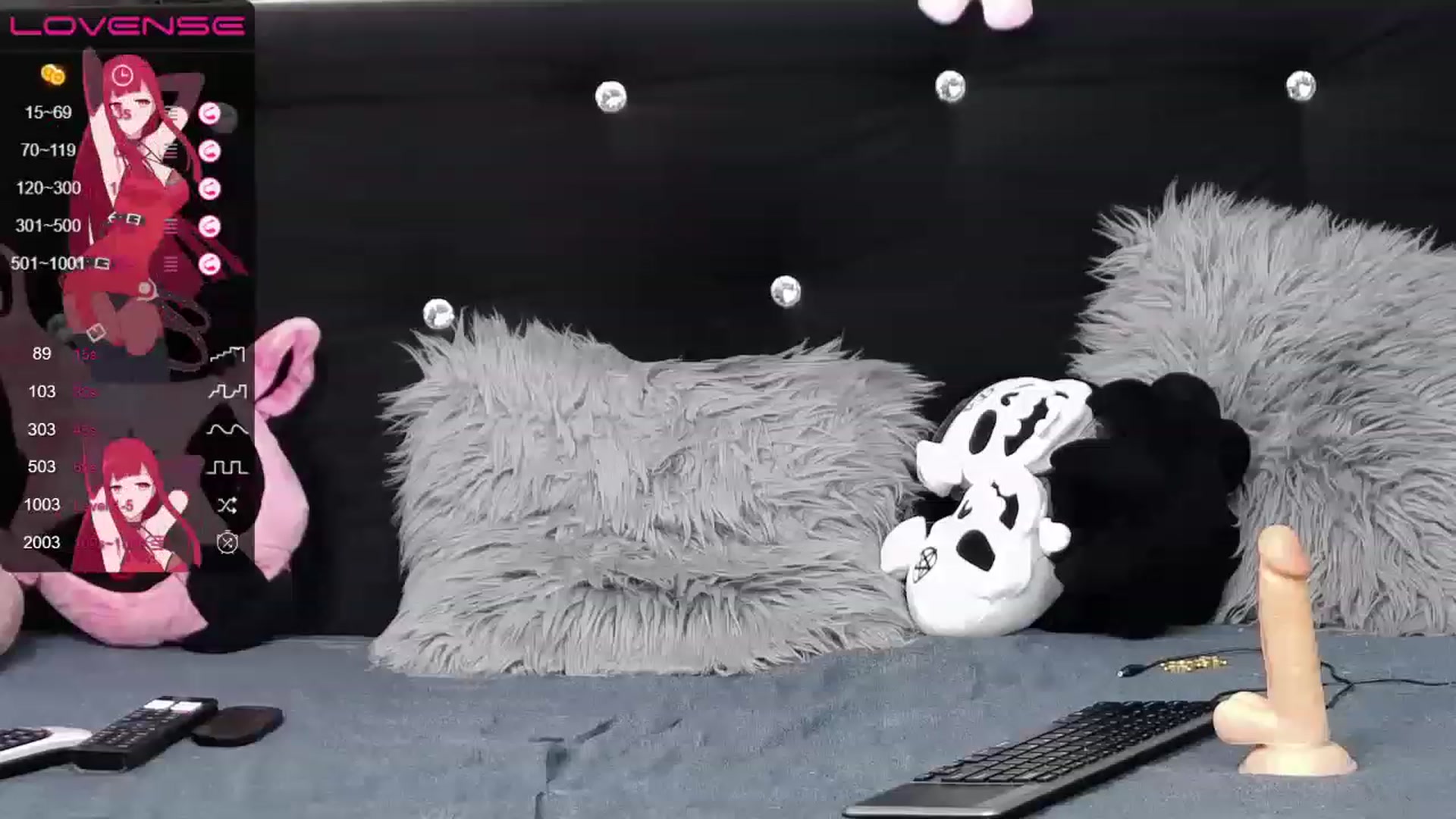 Gallery image thumbnail from Xenomy's myfreecams stream on, 06/15/2023, 12:15 image 18 of 20