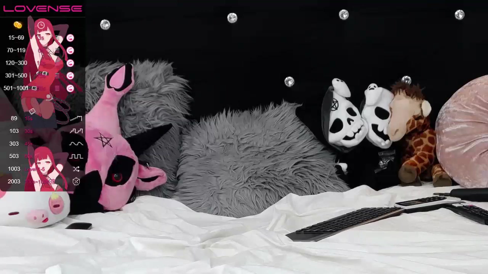 Gallery image thumbnail from Xenomy's myfreecams stream on, 06/20/2023, 12:10 image 4 of 20