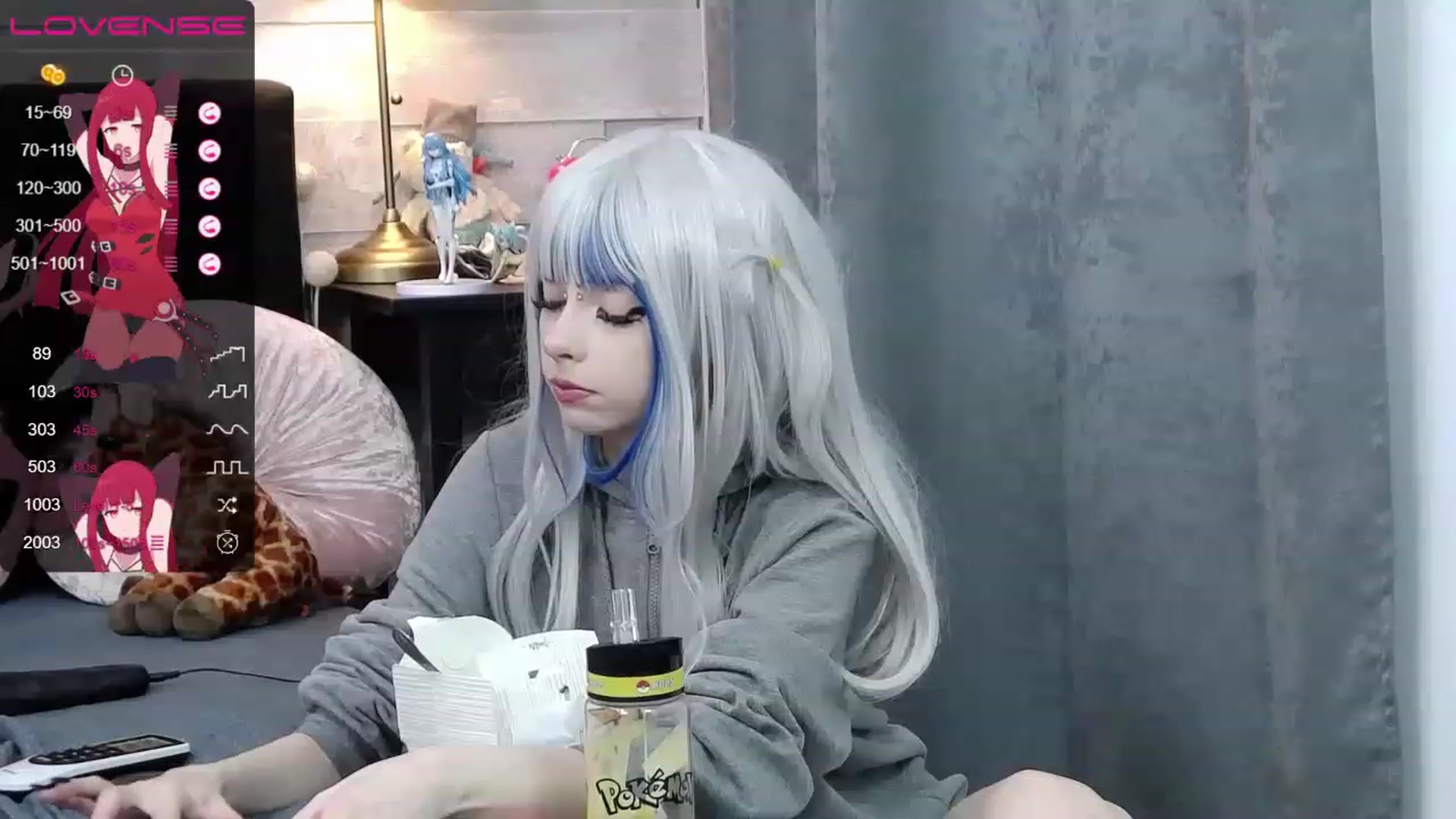 Gallery image thumbnail from Xenomy's myfreecams stream on, 06/27/2023, 09:07 image 6 of 20