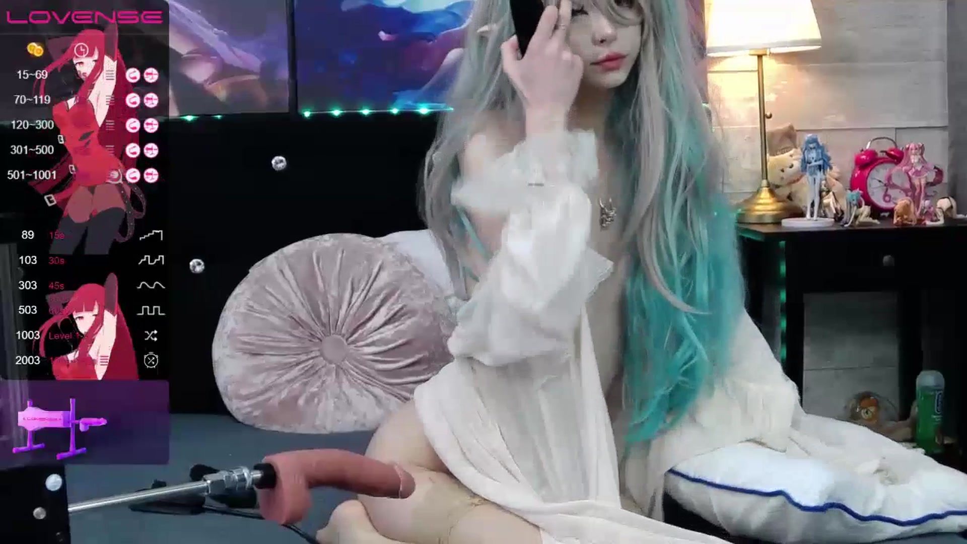 Gallery image thumbnail from Xenomy's myfreecams stream on, 07/14/2023, 11:40 image 9 of 20