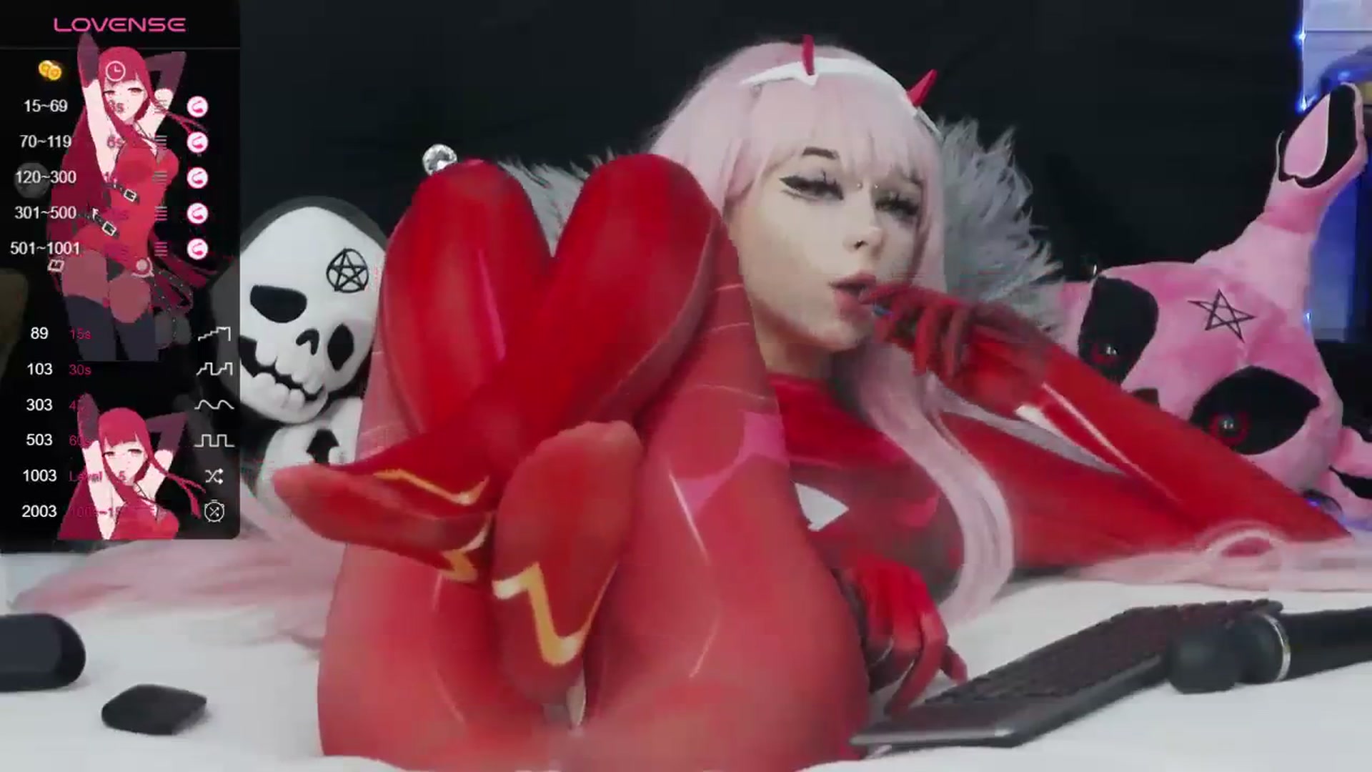 Gallery image thumbnail from Xenomy's myfreecams stream on, 10/08/2023, 12:32 image 15 of 20