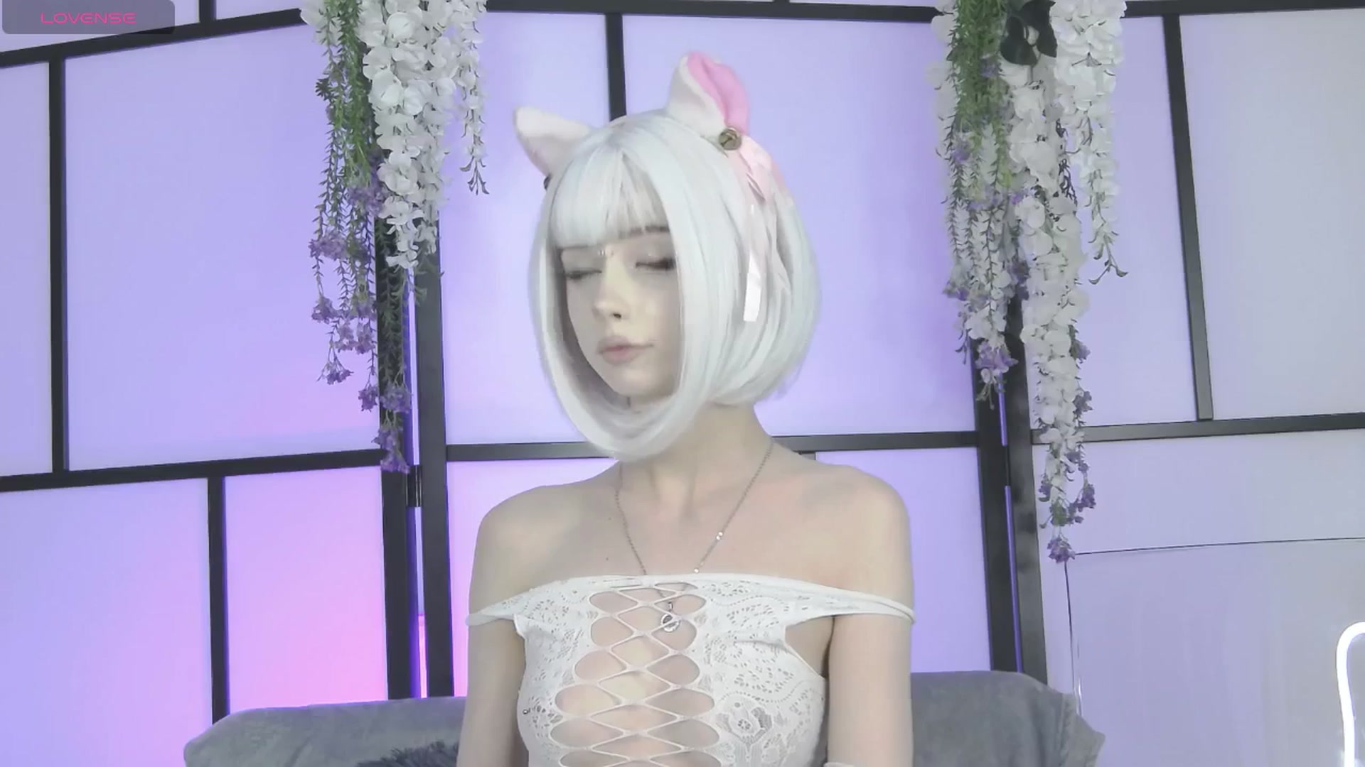 Gallery image thumbnail from Xenomy's myfreecams stream on, 08/28/2025, 10:41 image 11 of 20