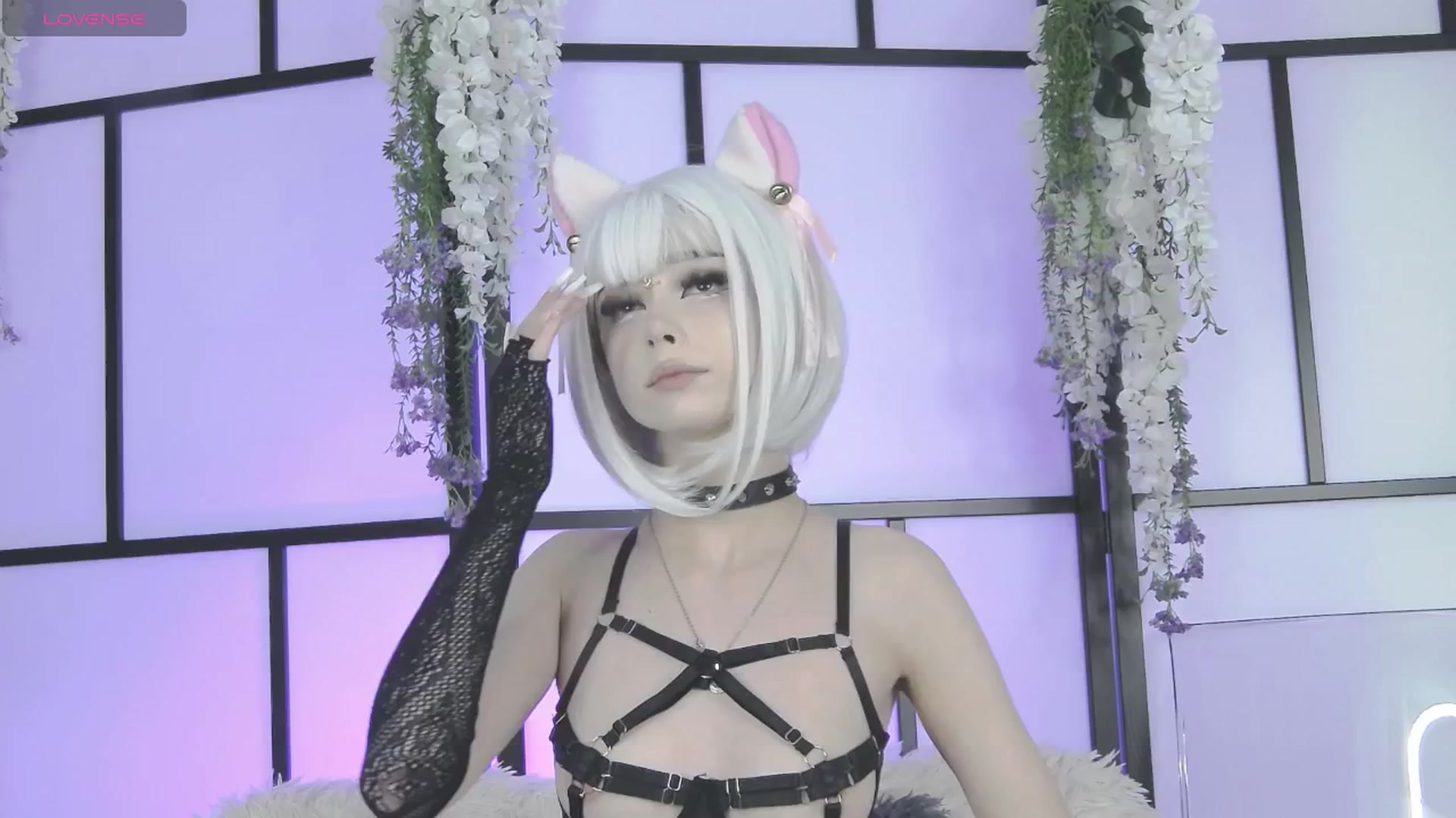 Gallery image thumbnail from Xenomy's myfreecams stream on, 09/10/2025, 12:59 image 8 of 20