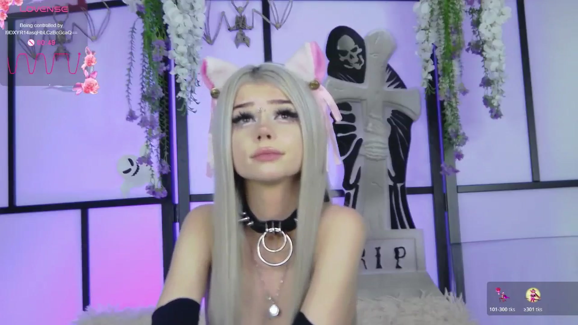 Gallery image thumbnail from Xenomy's myfreecams stream on, 10/29/2025, 15:10 image 15 of 20