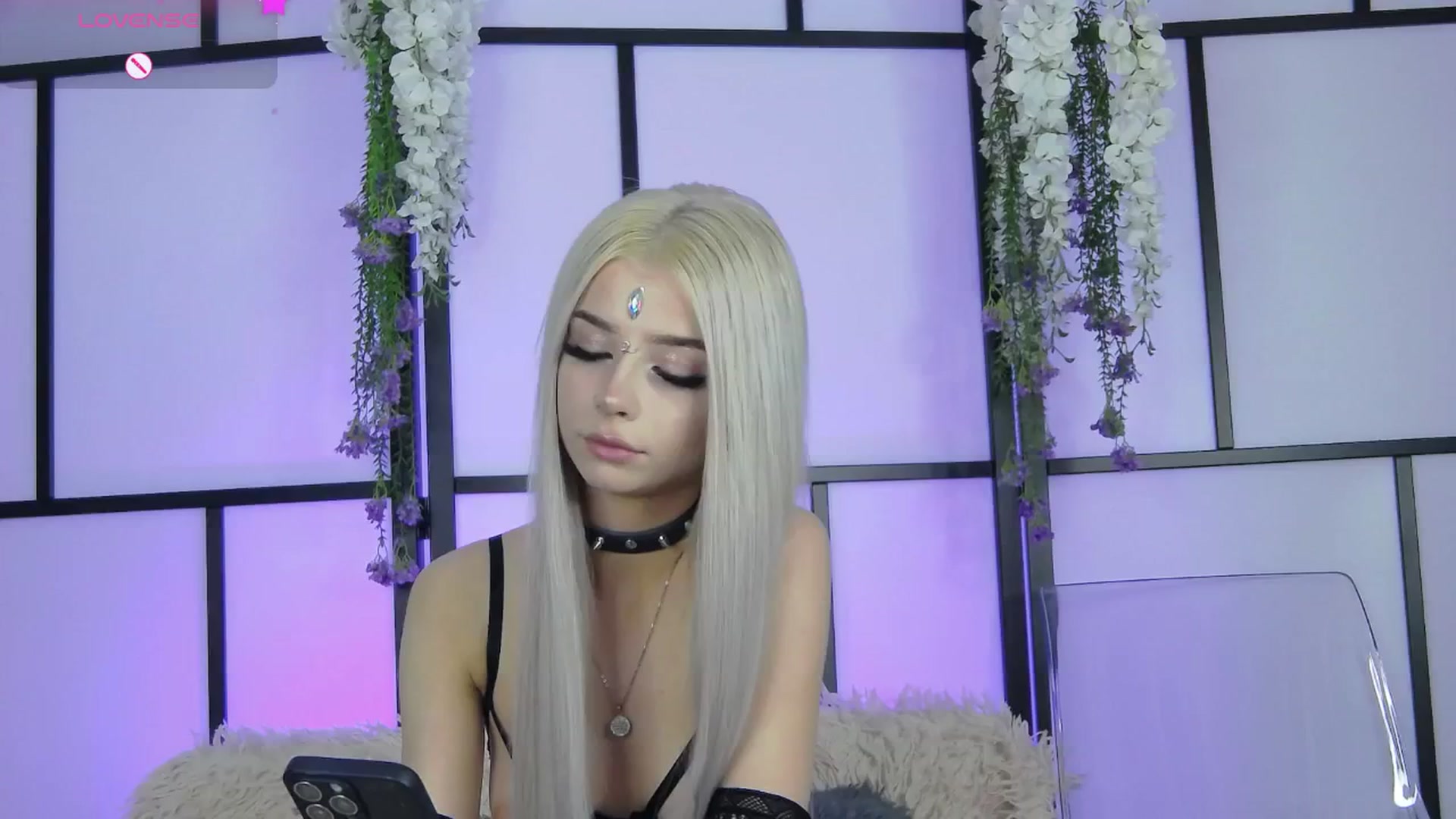 Gallery image thumbnail from Xenomy's myfreecams stream on, 02/11/2026, 12:06 image 8 of 20