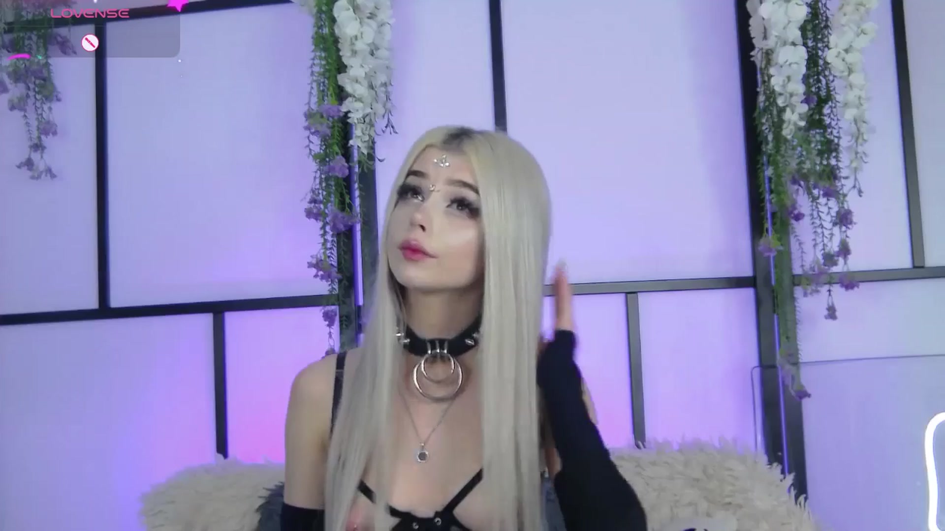 Gallery image thumbnail from Xenomy's myfreecams stream on, 03/18/2026, 10:10 image 4 of 20