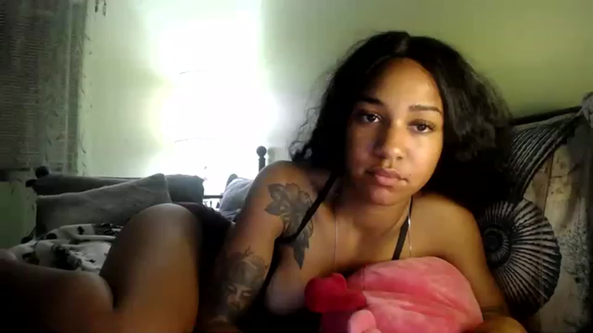 Gallery image thumbnail from XgothgurlX's myfreecams stream on, 12/07/2022, 03:06 image 3 of 20