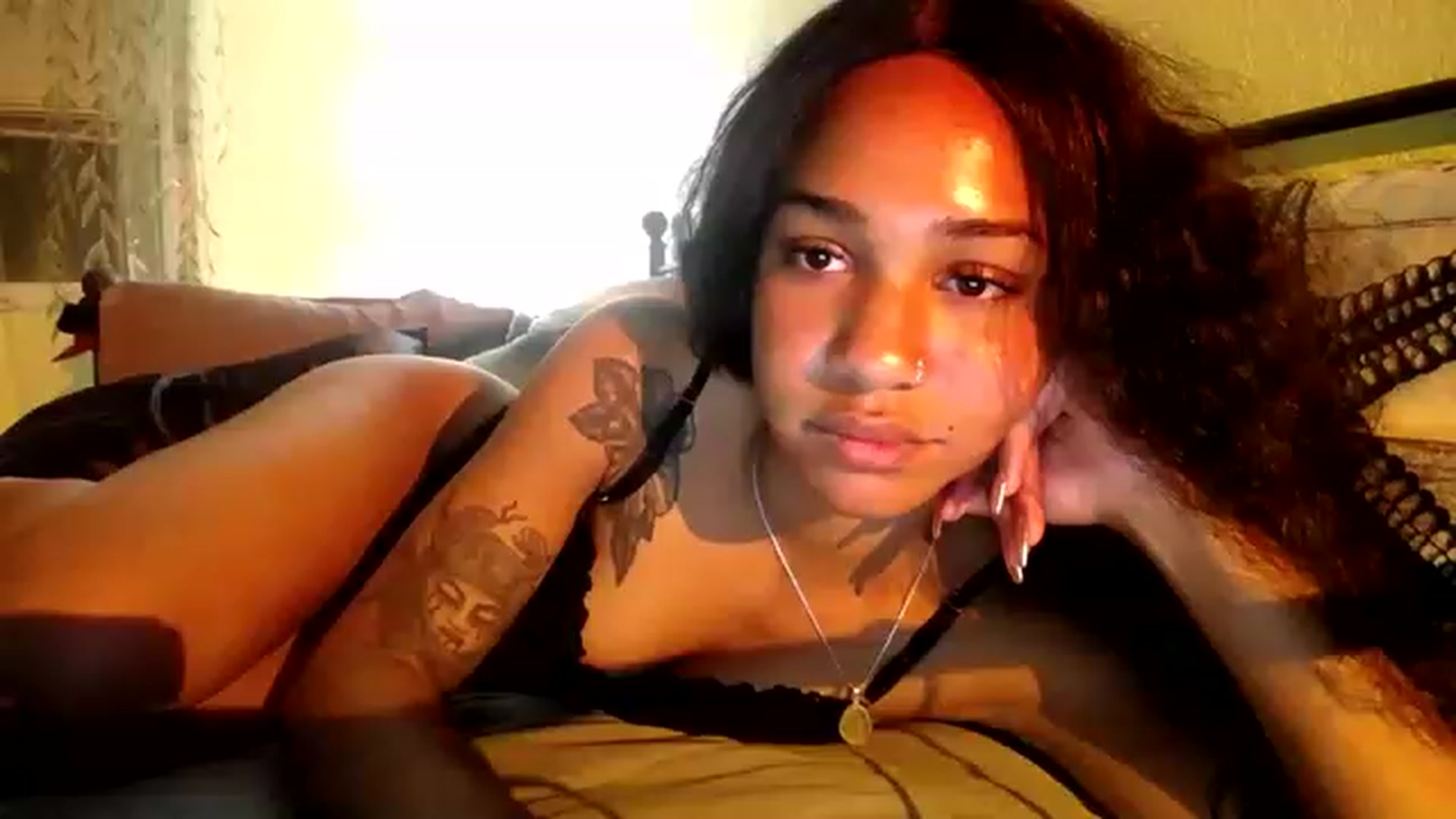 Gallery image thumbnail from XgothgurlX's myfreecams stream on, 01/19/2023, 07:09 image 11 of 20
