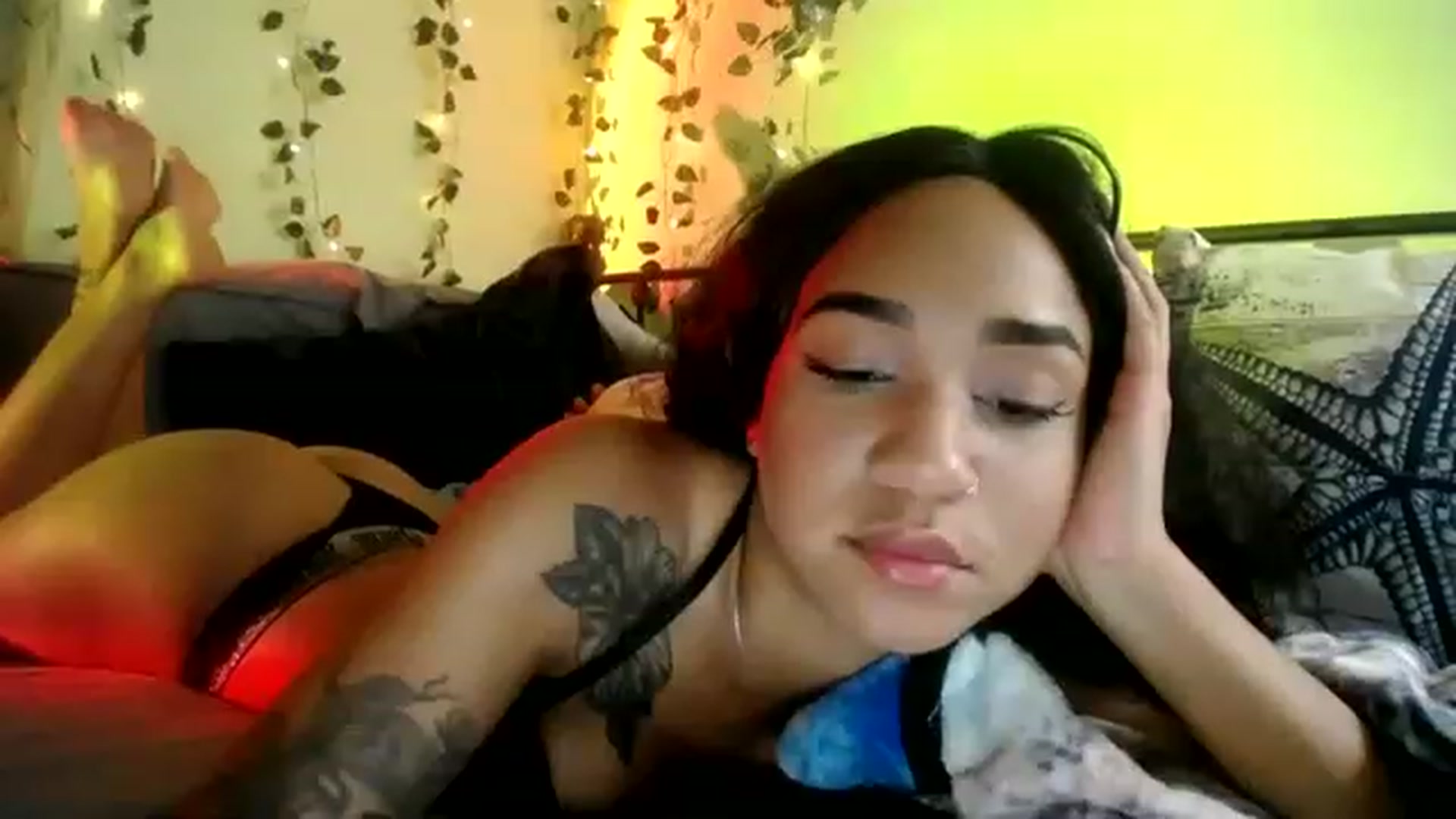 Gallery image thumbnail from XgothgurlX's myfreecams stream on, 02/24/2023, 06:55 image 12 of 20