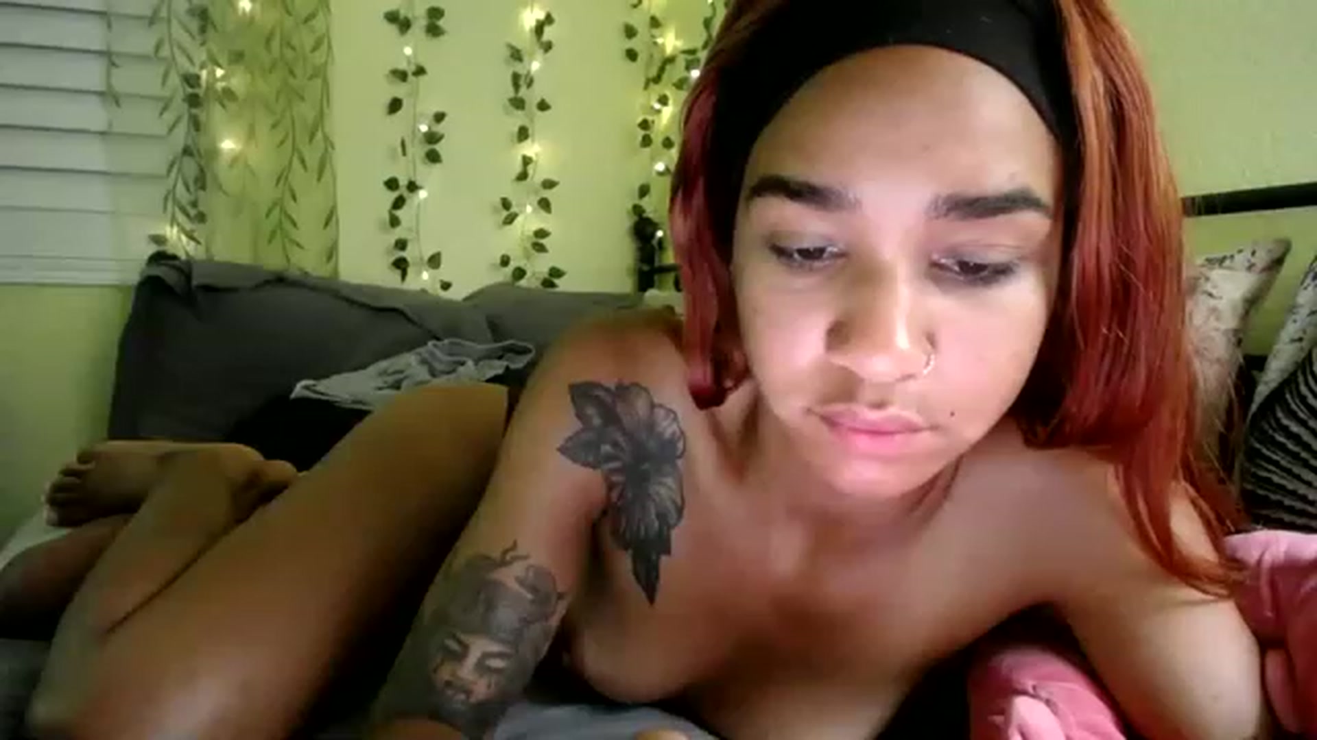 Gallery image thumbnail from XgothgurlX's myfreecams stream on, 06/03/2023, 04:58 image 1 of 20