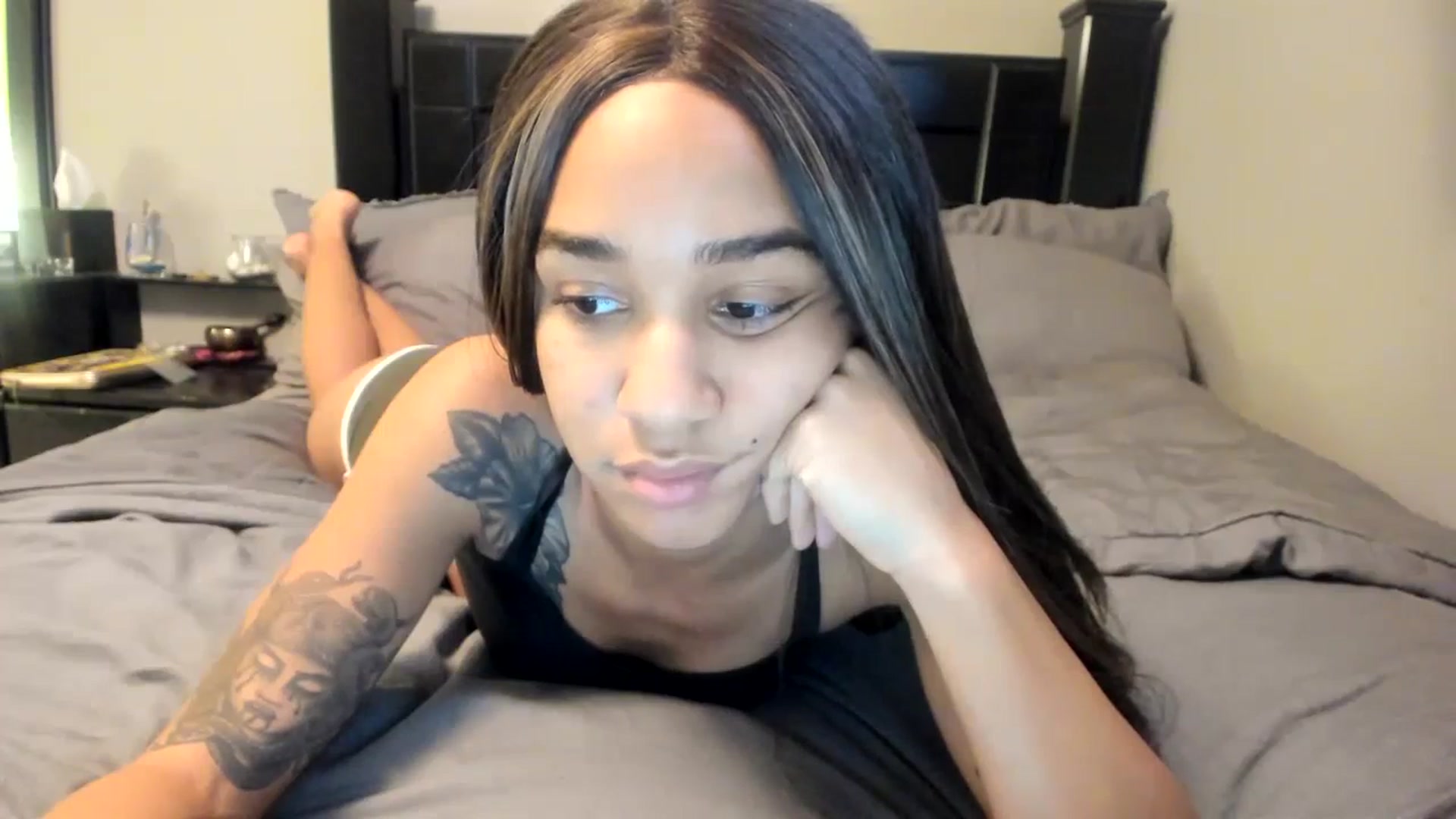 Gallery image thumbnail from XgothgurlX's myfreecams stream on, 01/10/2024, 02:36 image 6 of 20