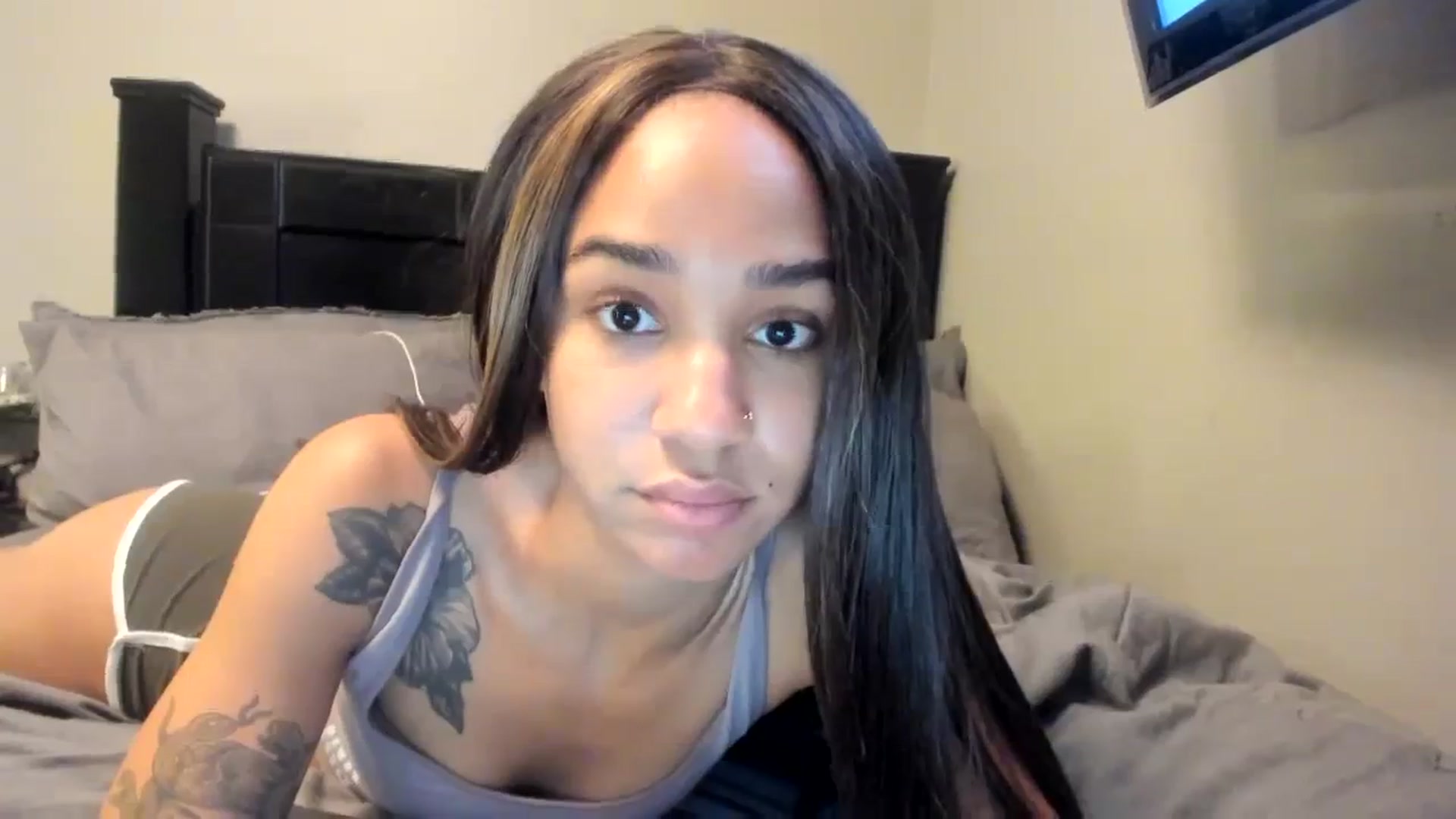 Gallery image thumbnail from XgothgurlX's myfreecams stream on, 01/13/2024, 24:15 image 11 of 20