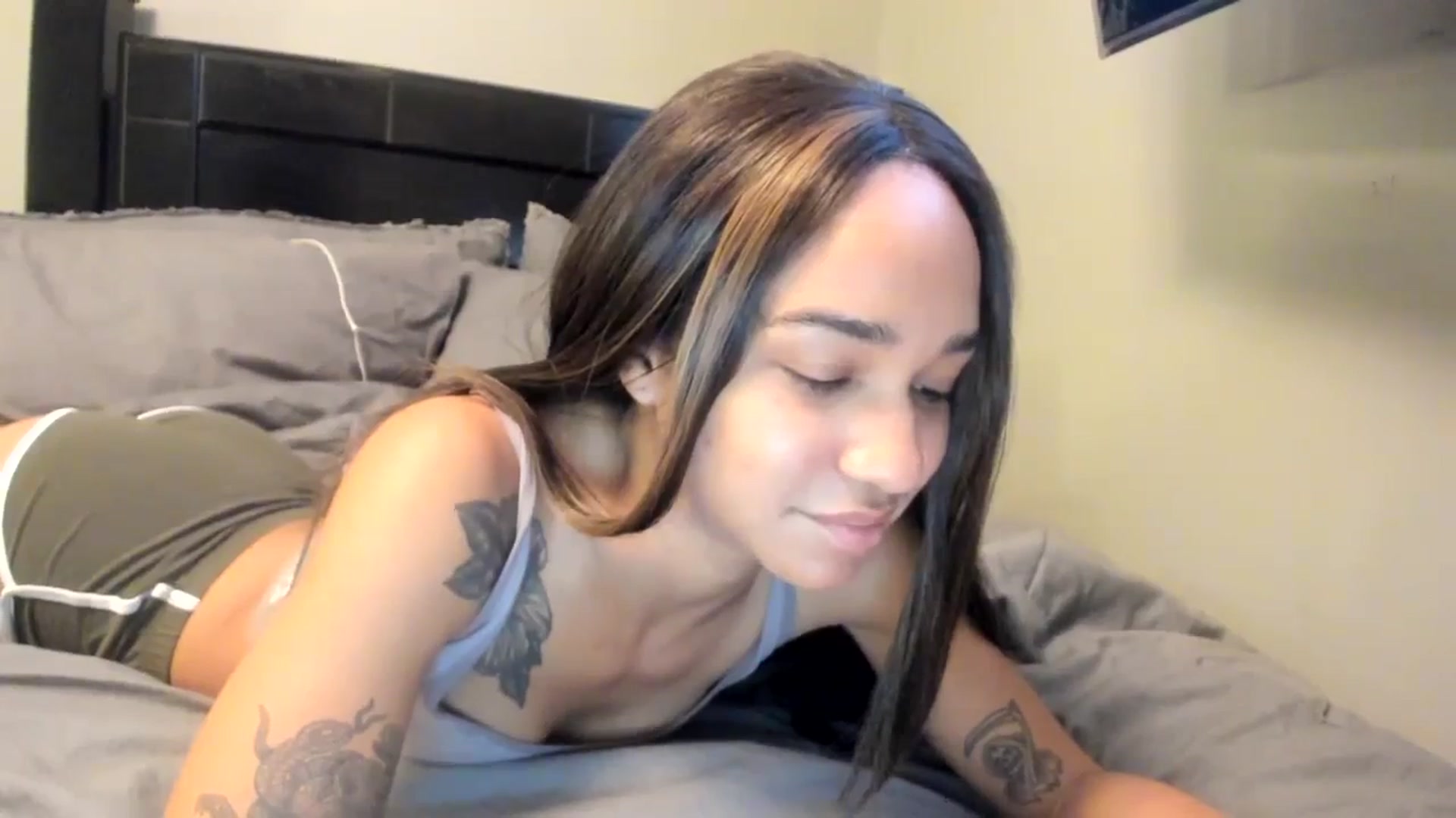 Gallery image thumbnail from XgothgurlX's myfreecams stream on, 01/13/2024, 24:15 image 4 of 20