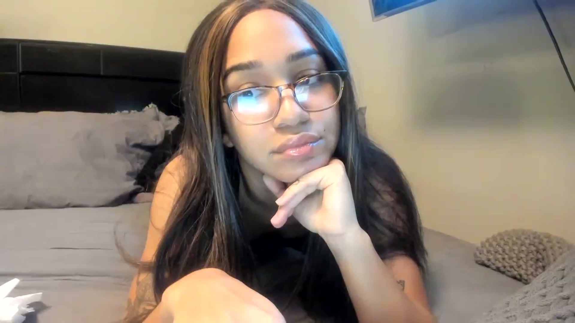 Gallery image thumbnail from XgothgurlX's myfreecams stream on, 01/22/2024, 01:55 image 15 of 20