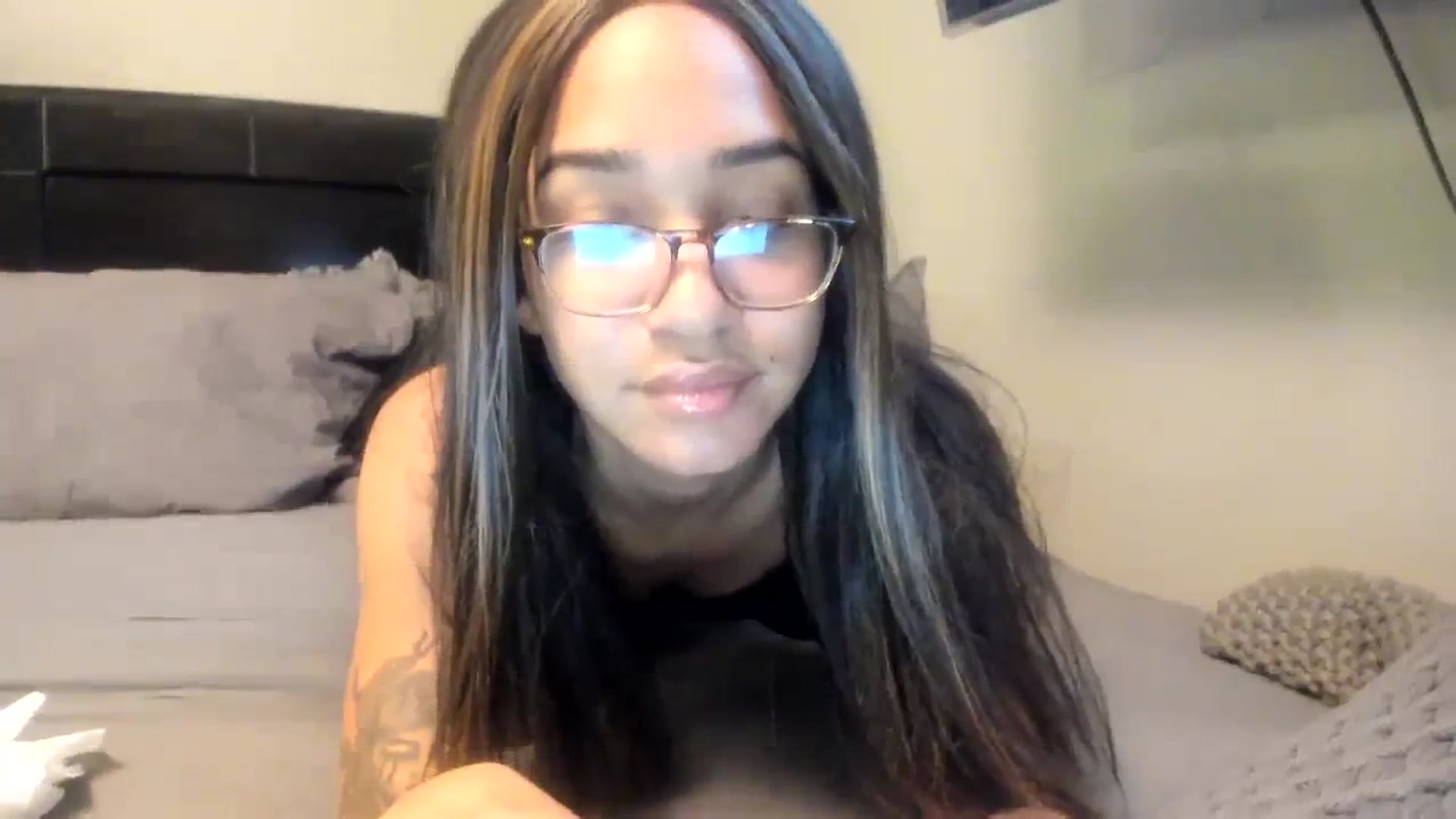 Gallery image thumbnail from XgothgurlX's myfreecams stream on, 01/22/2024, 01:55 image 14 of 20
