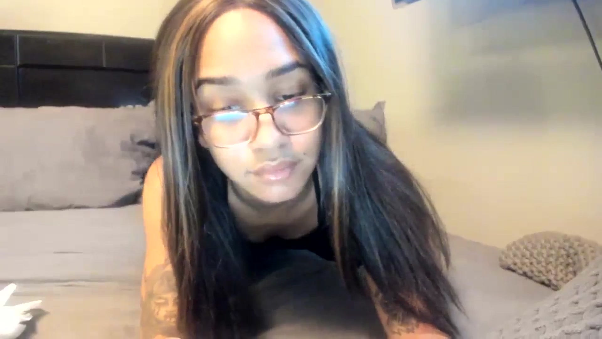Gallery image thumbnail from XgothgurlX's myfreecams stream on, 01/22/2024, 01:55 image 13 of 20