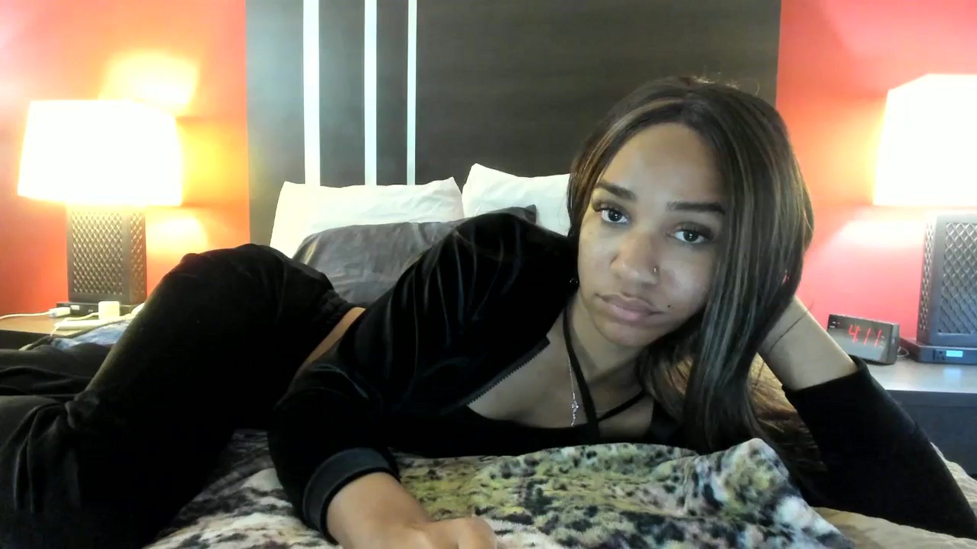 Gallery image thumbnail from XgothgurlX's myfreecams stream on, 02/11/2024, 24:27 image 7 of 20
