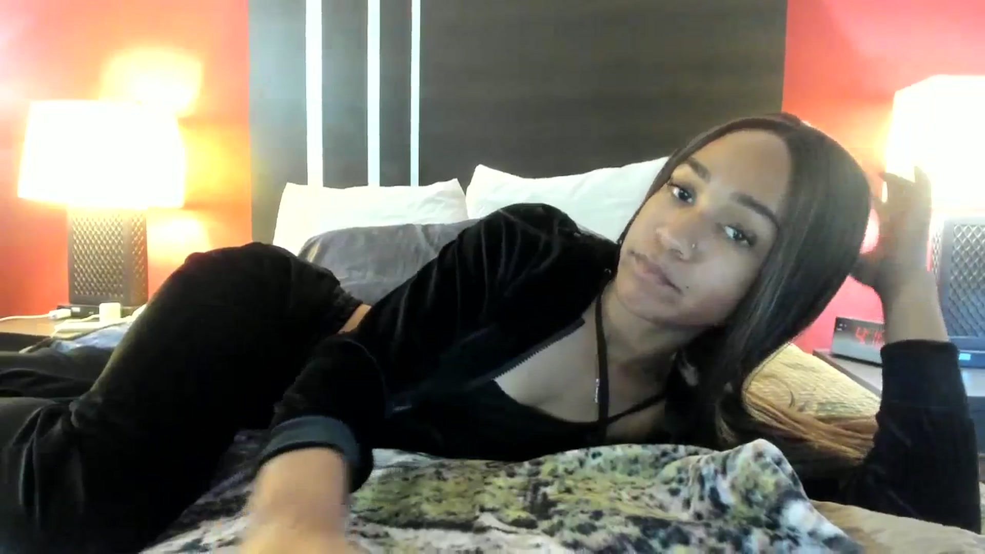 Gallery image thumbnail from XgothgurlX's myfreecams stream on, 02/11/2024, 24:27 image 6 of 20