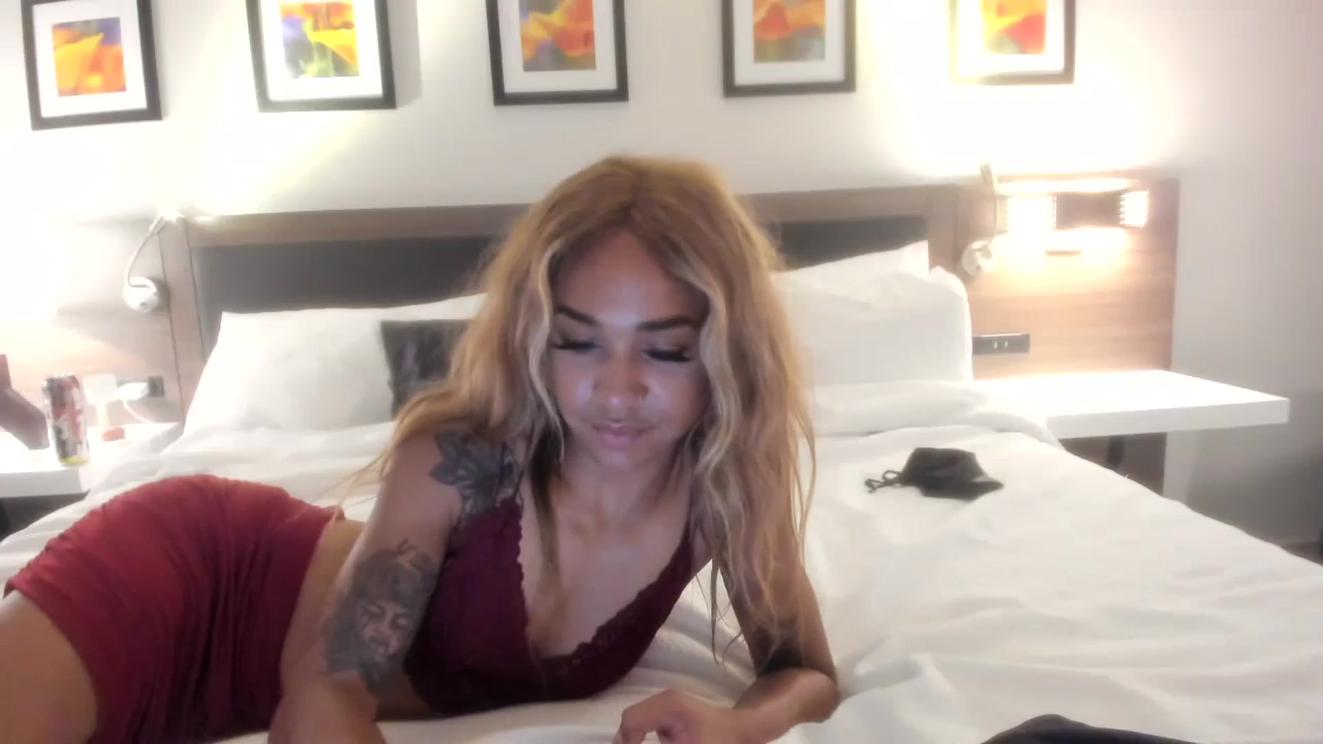 Gallery image thumbnail from XgothgurlX's myfreecams stream on, 07/07/2024, 07:32 image 7 of 20