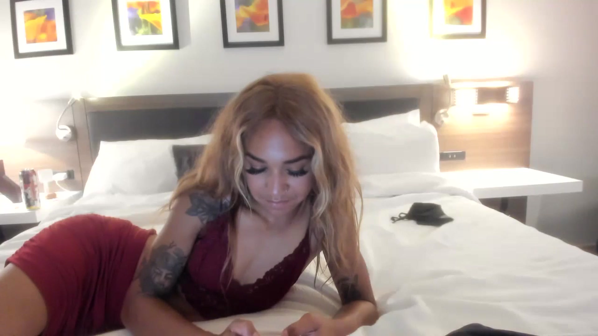 Gallery image thumbnail from XgothgurlX's myfreecams stream on, 07/07/2024, 07:32 image 5 of 20